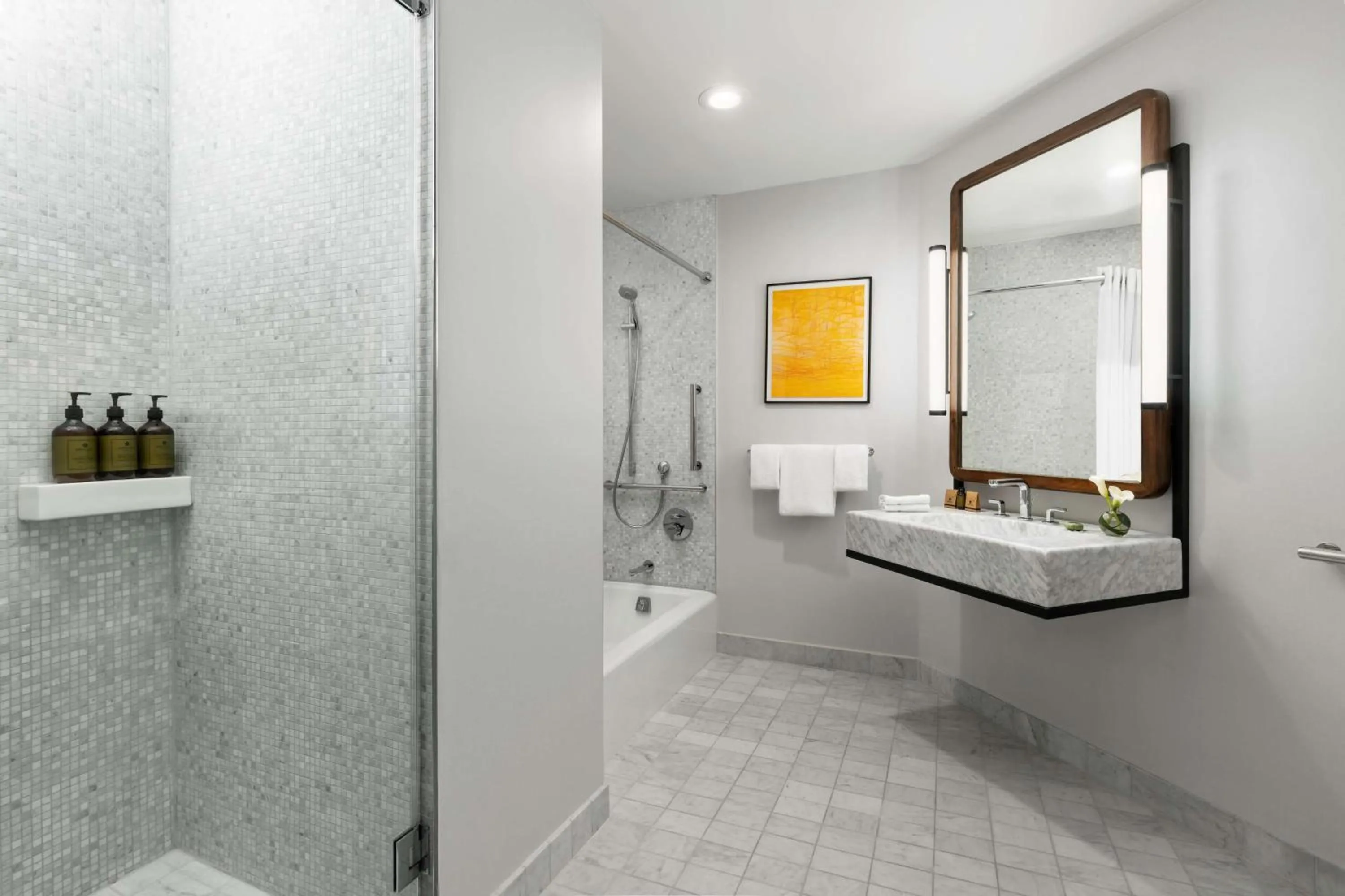 Bathroom in Hotel Seville NoMad - The Unbound Collection by Hyatt