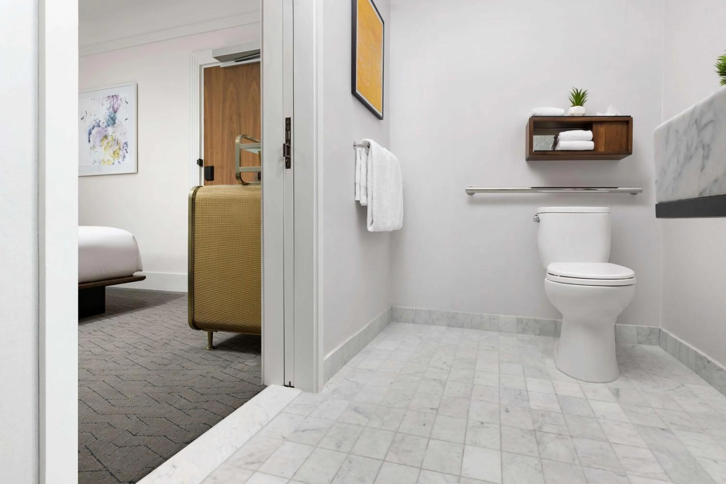 Bathroom, Bed in Hotel Seville NoMad - The Unbound Collection by Hyatt