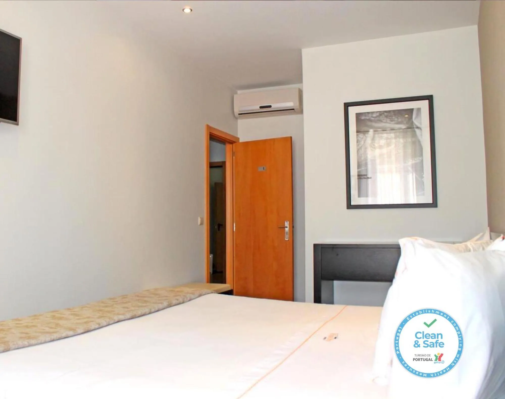 Bed in Vivacity Porto - Rooms & Apartments
