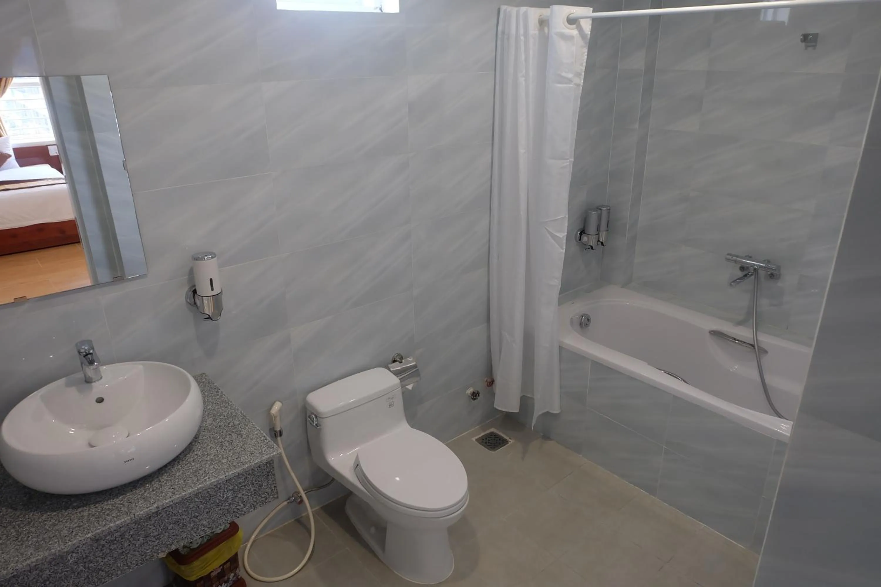 Green Hotel Quy Nhơn