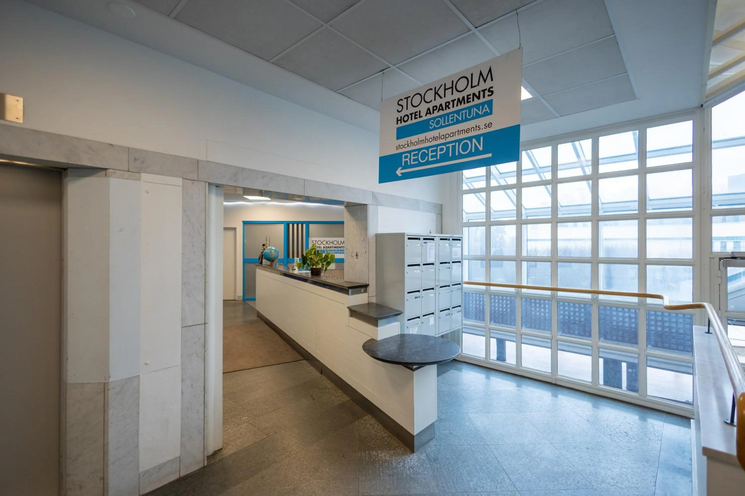 Lobby or reception in Stockholm Hotel Apartments Sollentuna