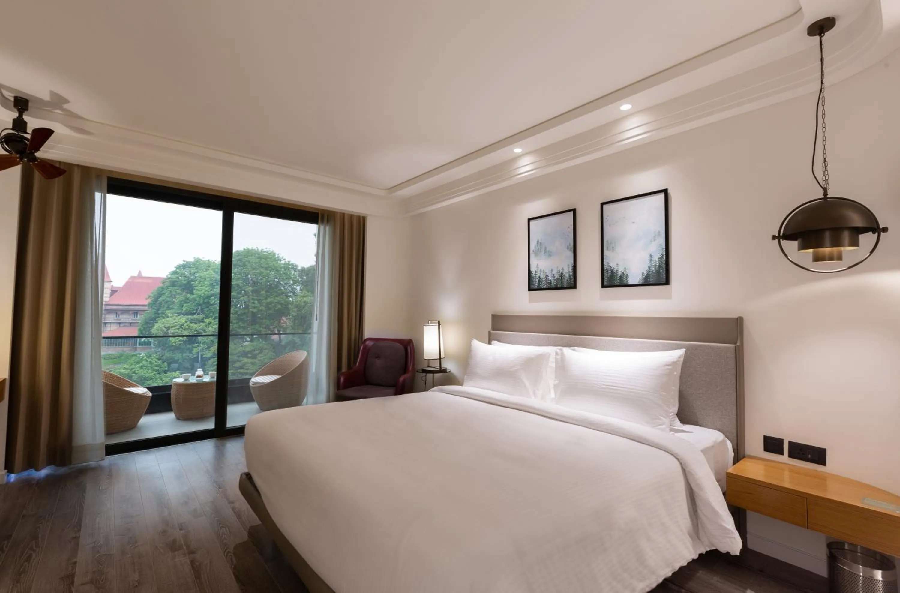 Bed in The Oasis Mussoorie - A Member of Radisson Individuals