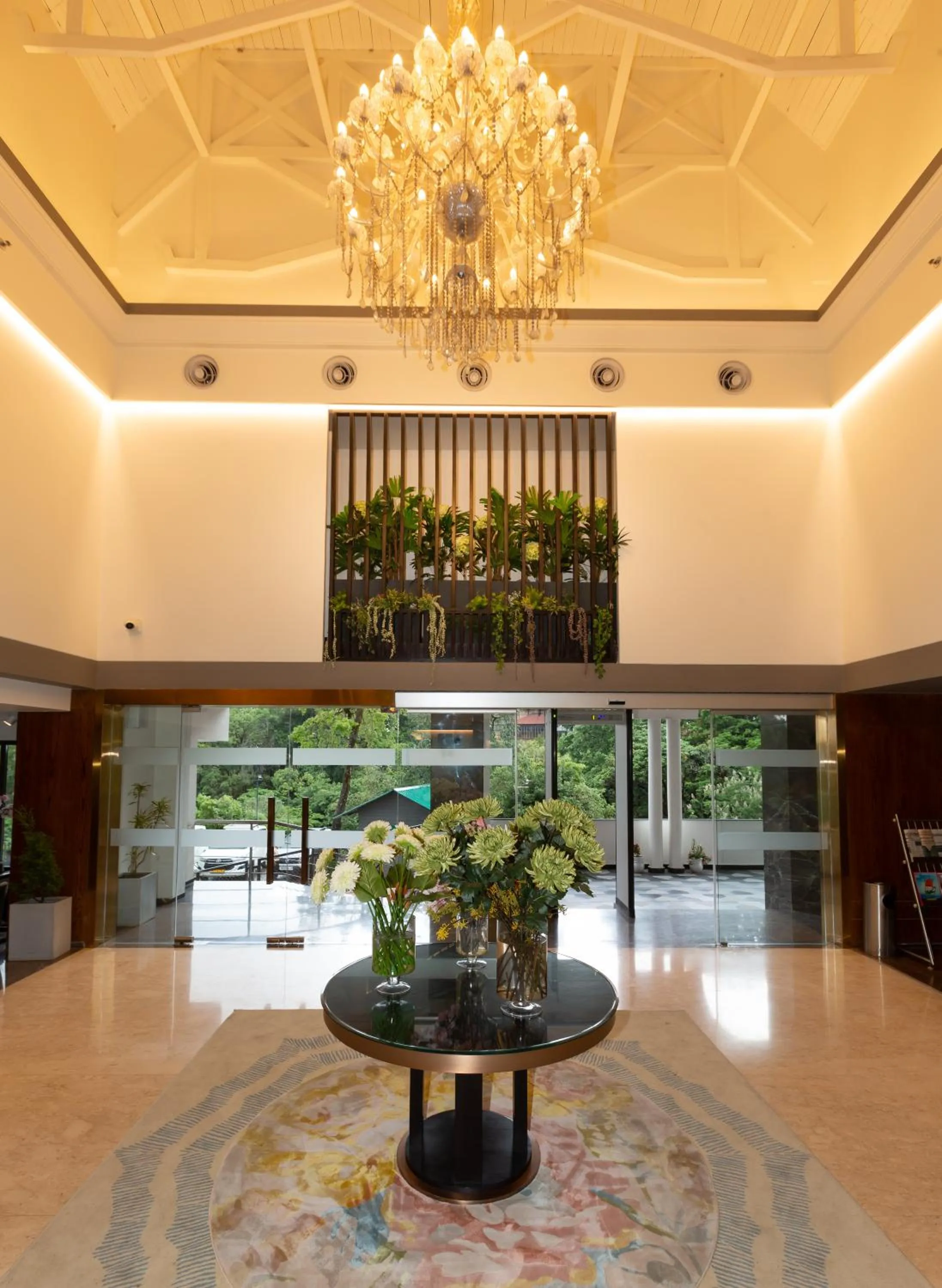 Lobby or reception in The Oasis Mussoorie - A Member of Radisson Individuals