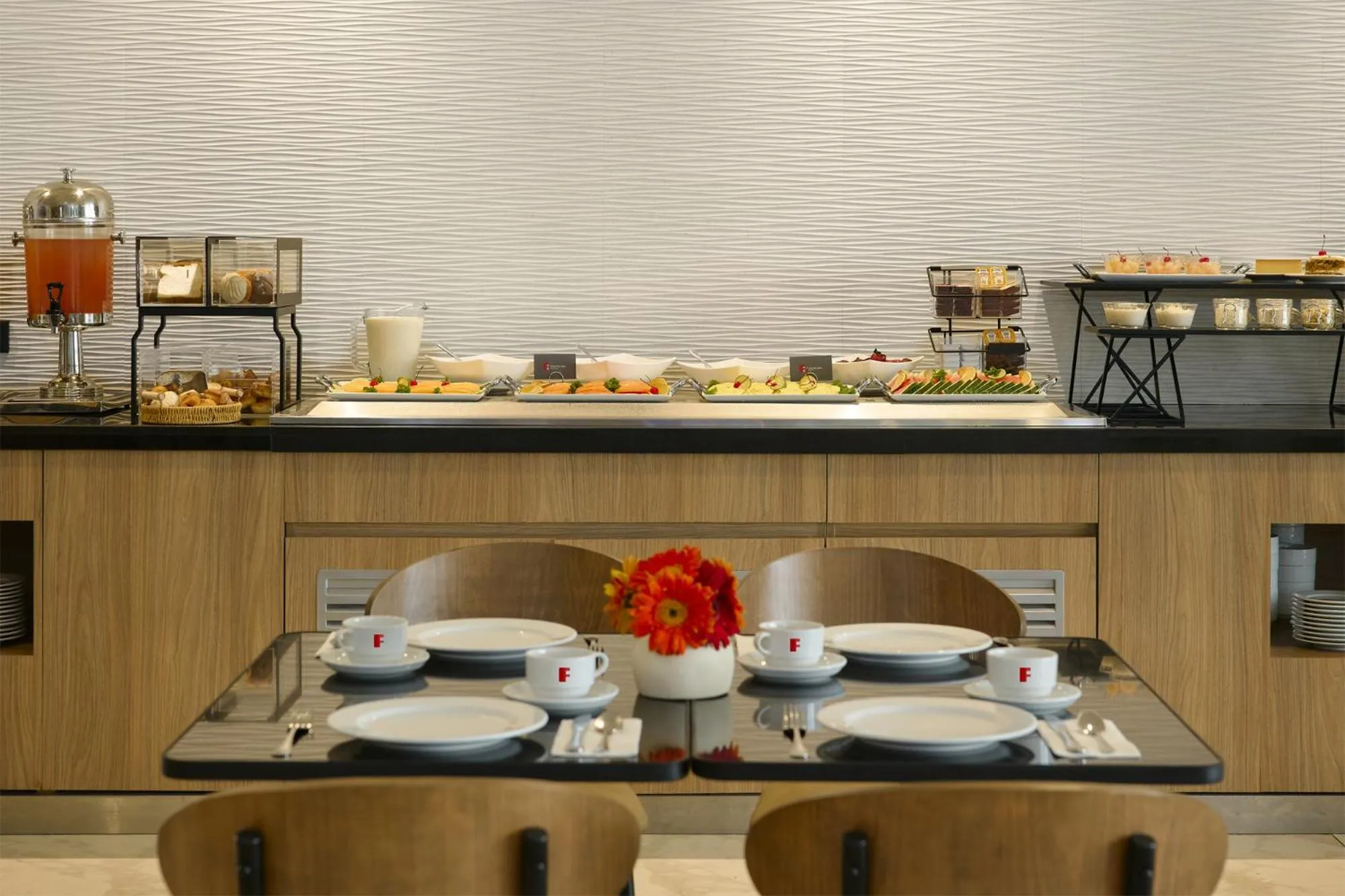 Restaurant/places to eat in Fiesta Inn Monterrey la Fe