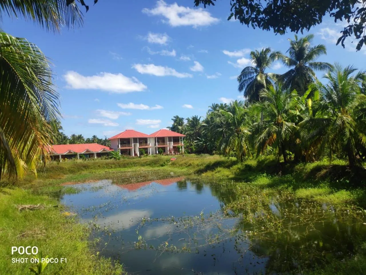 Property building in Hotel Exotica Squares