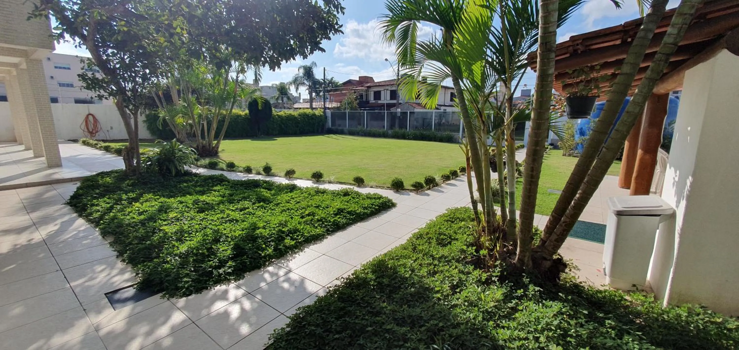 Property building in Tropicanas Hotel e Eventos