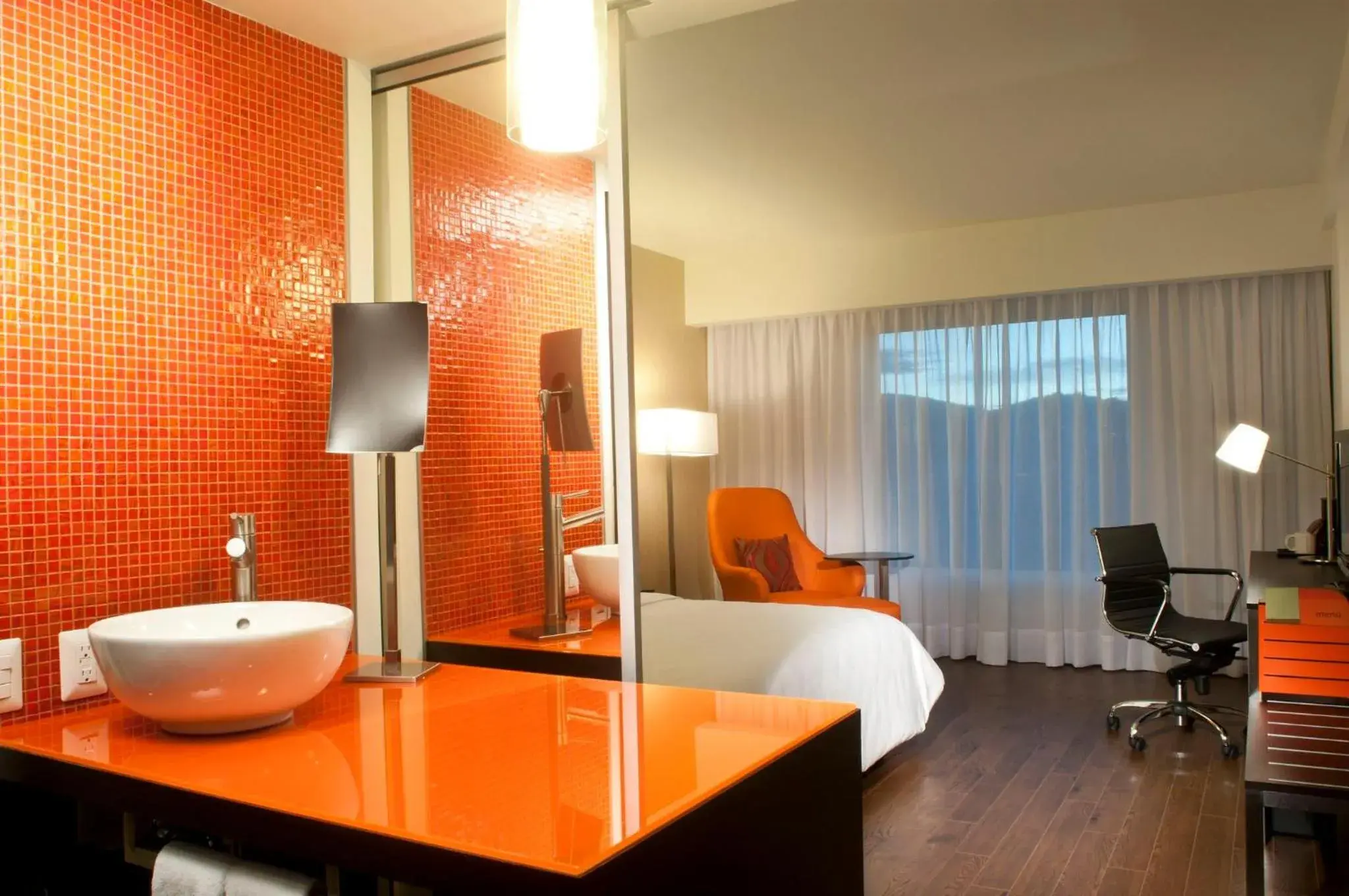 Superior King Room in Fiesta Inn Monterrey Valle Superior King Room in Fiesta Inn Monterrey Valle