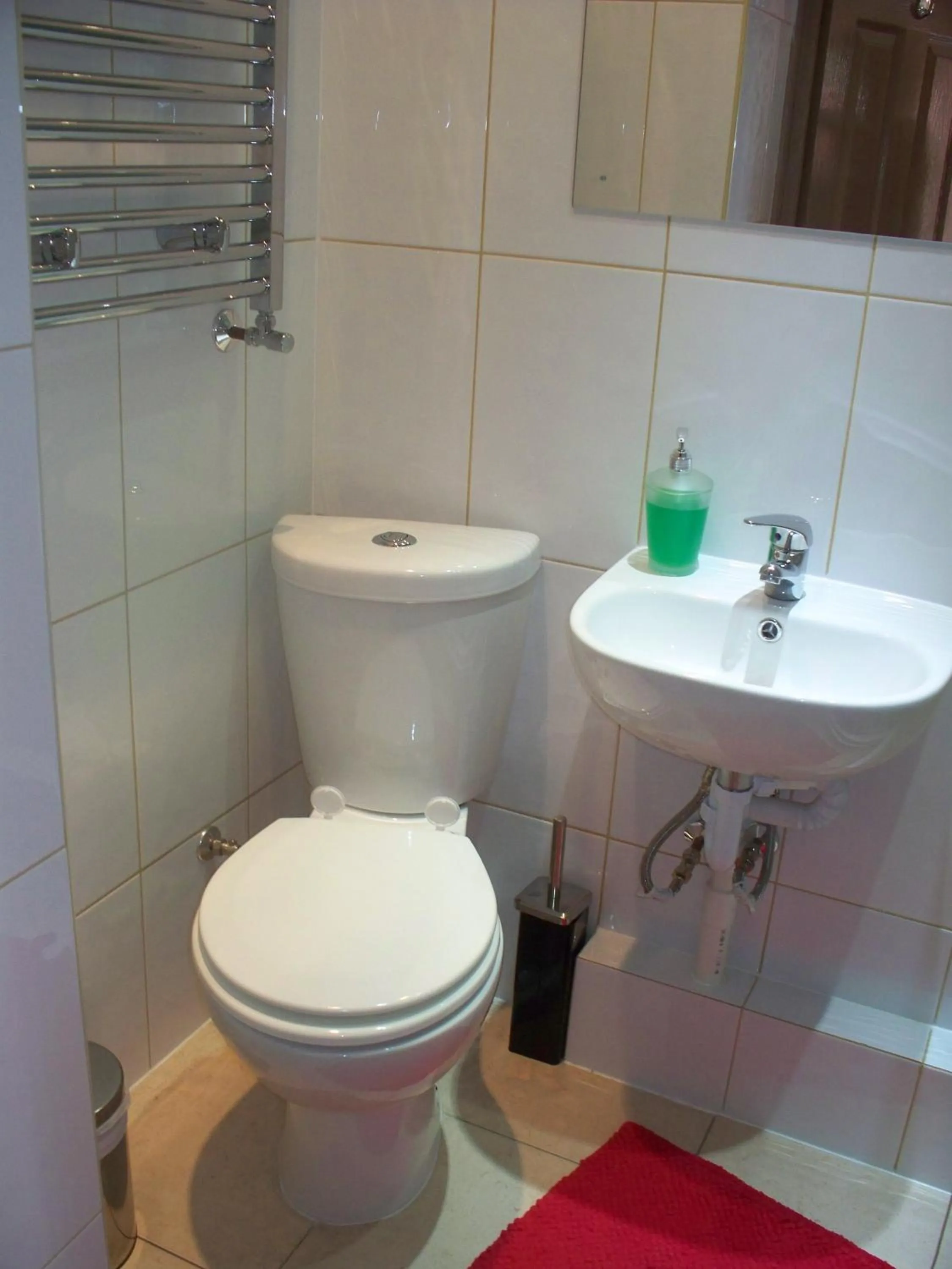 Bathroom in The Horseshoe