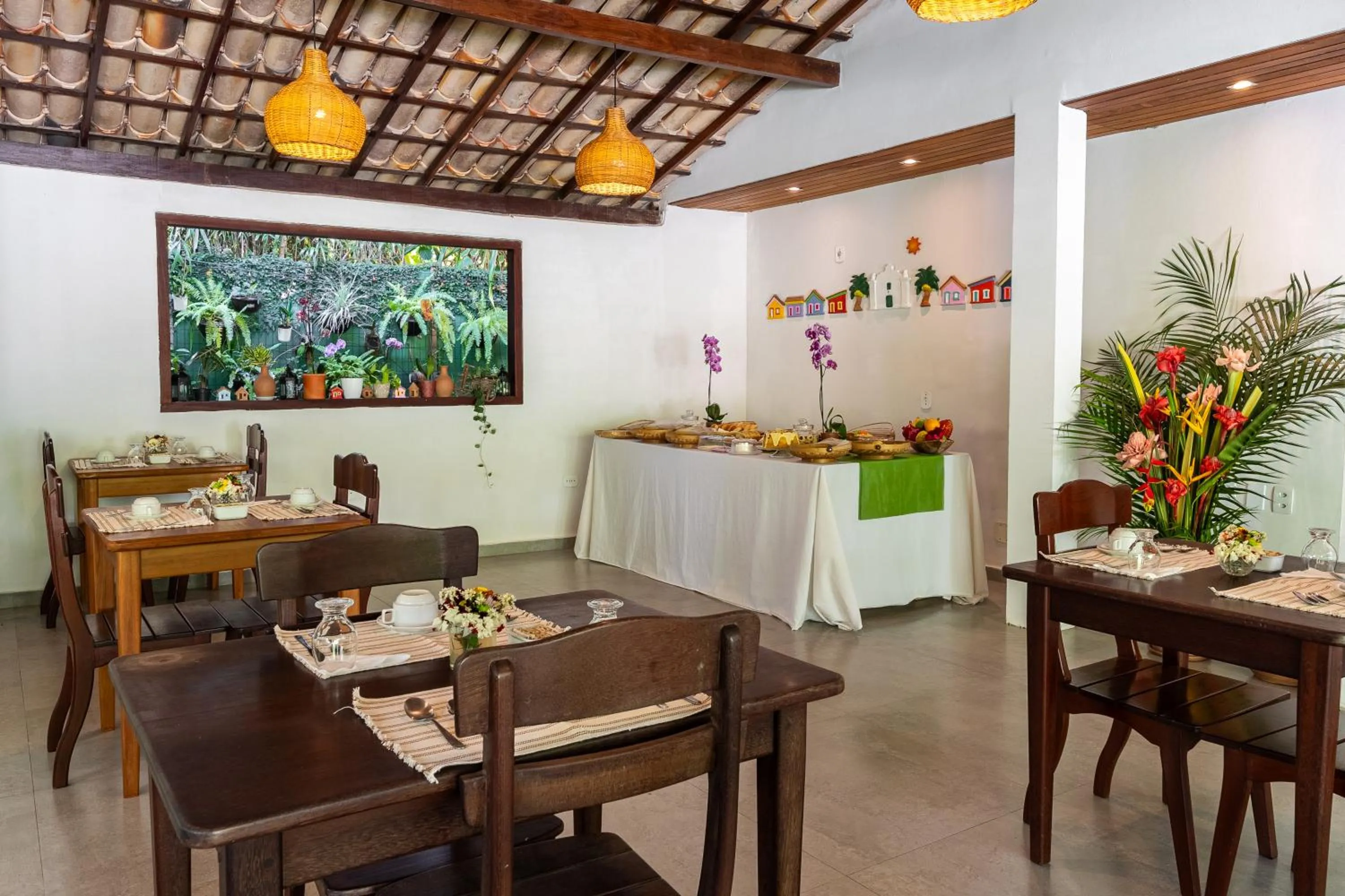 Breakfast in Pousada Samambaia