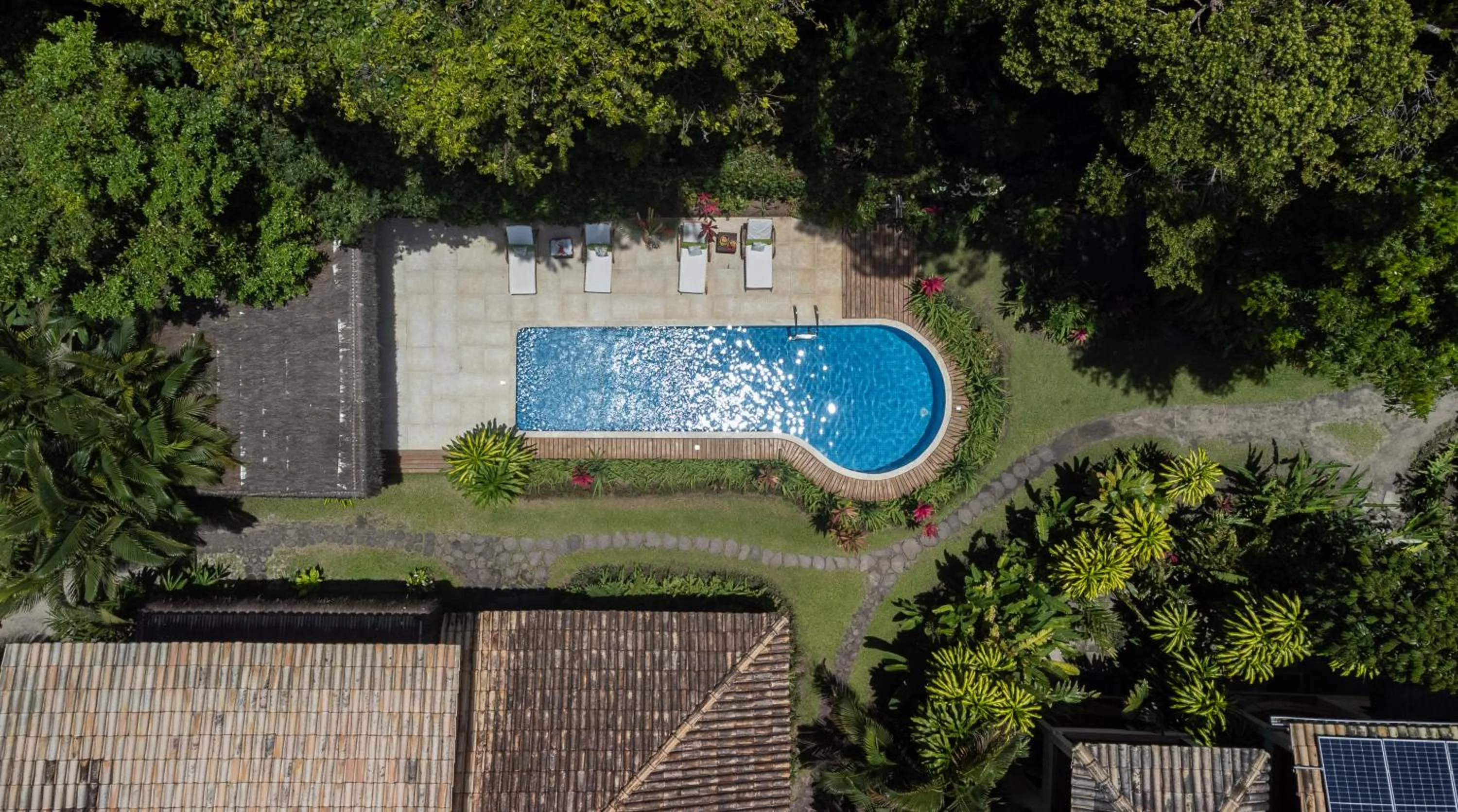 Swimming pool in Pousada Samambaia