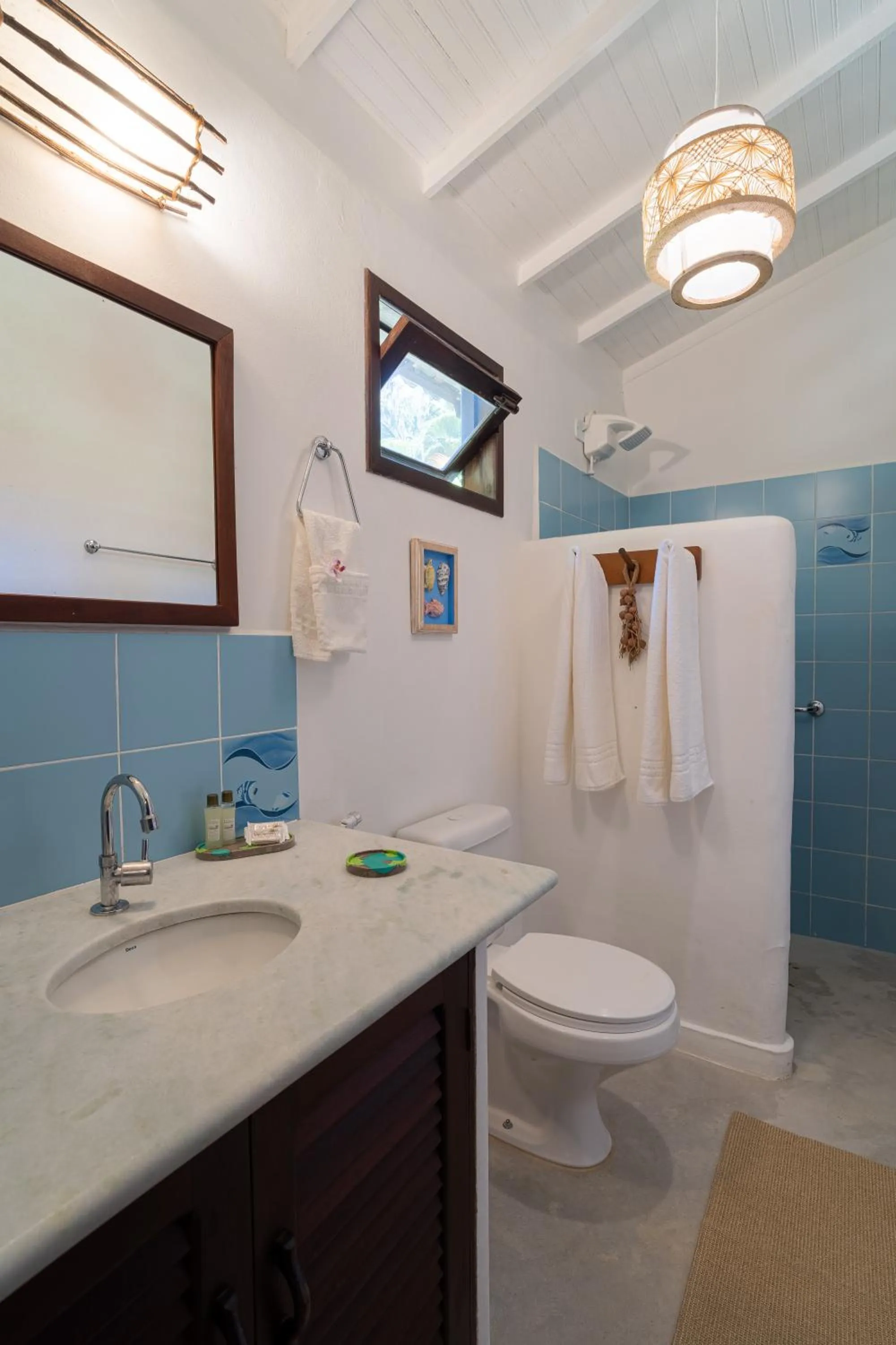 Bathroom in Pousada Samambaia