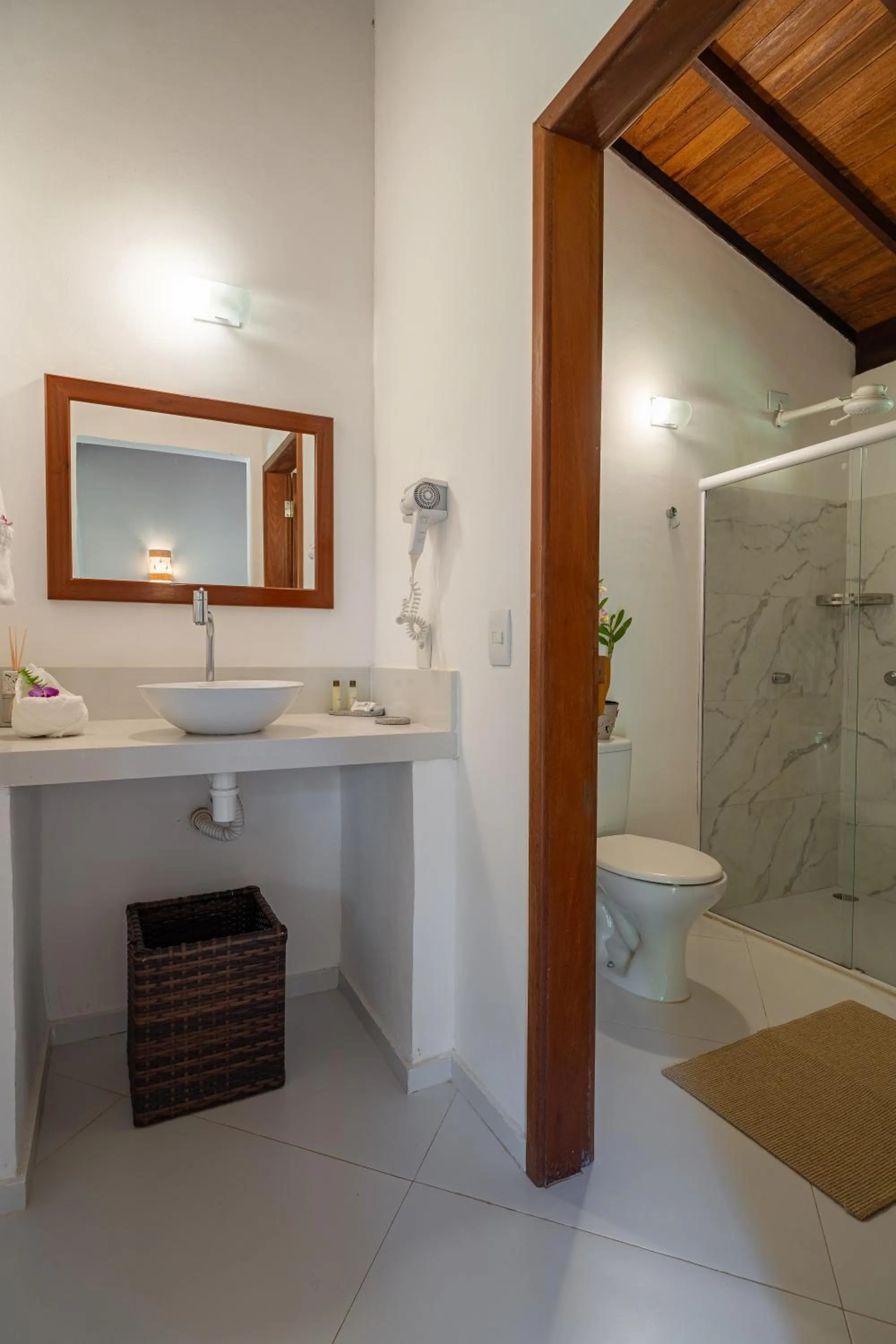 Bathroom in Pousada Samambaia