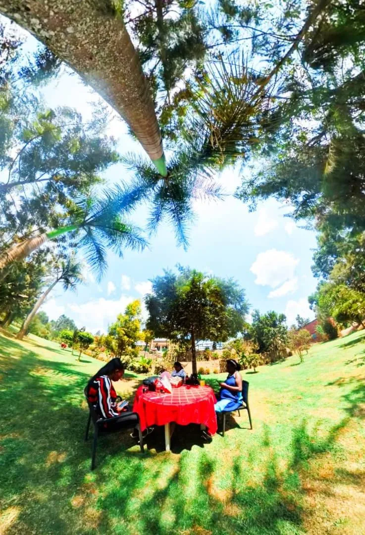 Garden in Riverside Resort Hotel Kabale