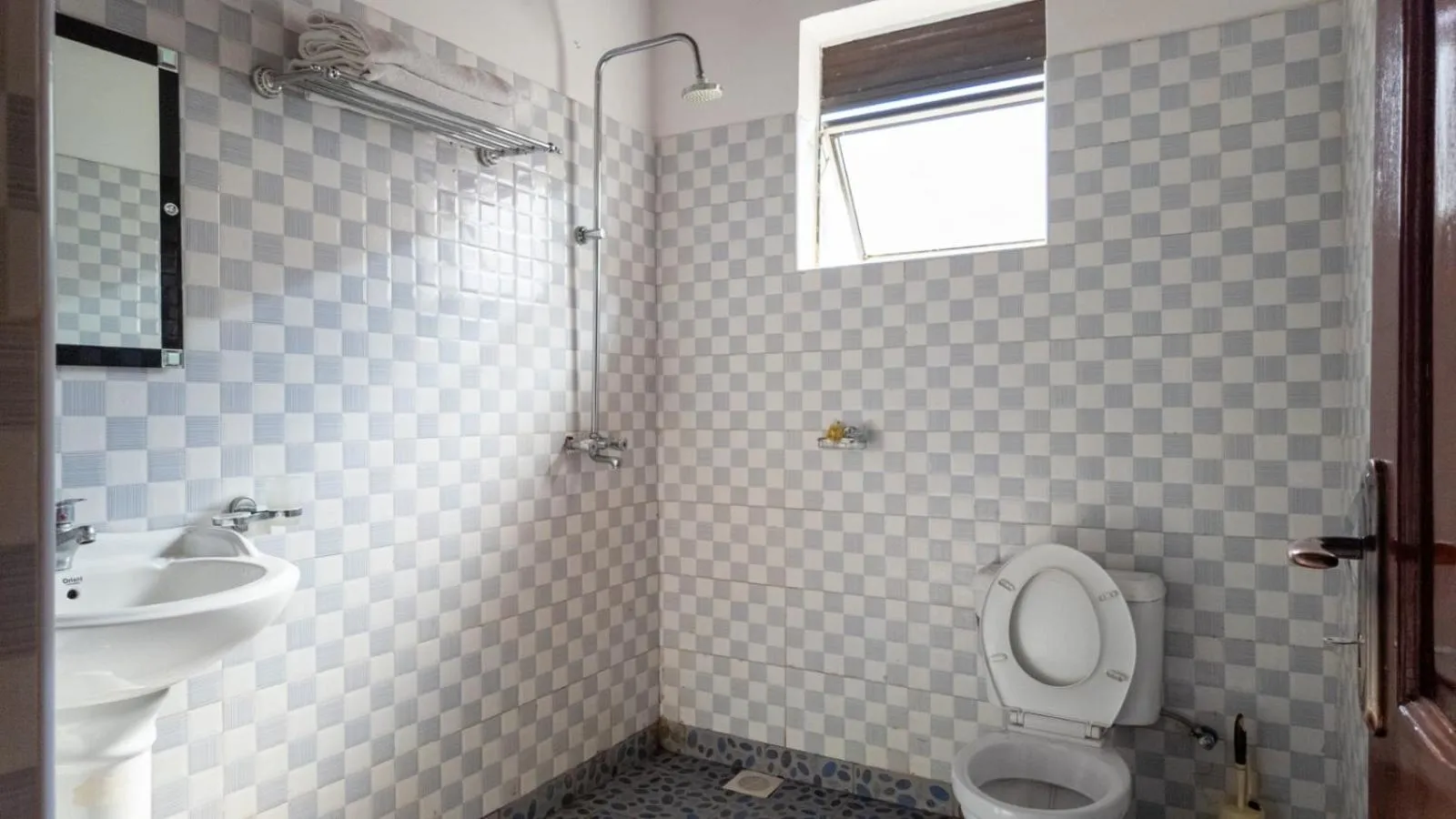 Riverside Resort Hotel Kabale