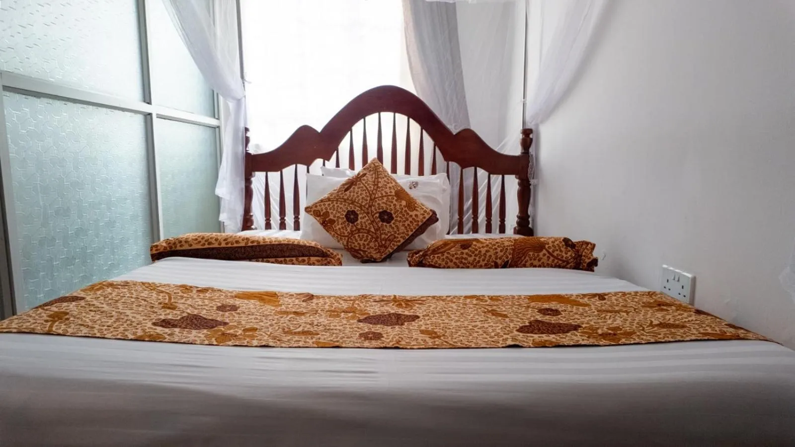 Bed in Riverside Resort Hotel Kabale