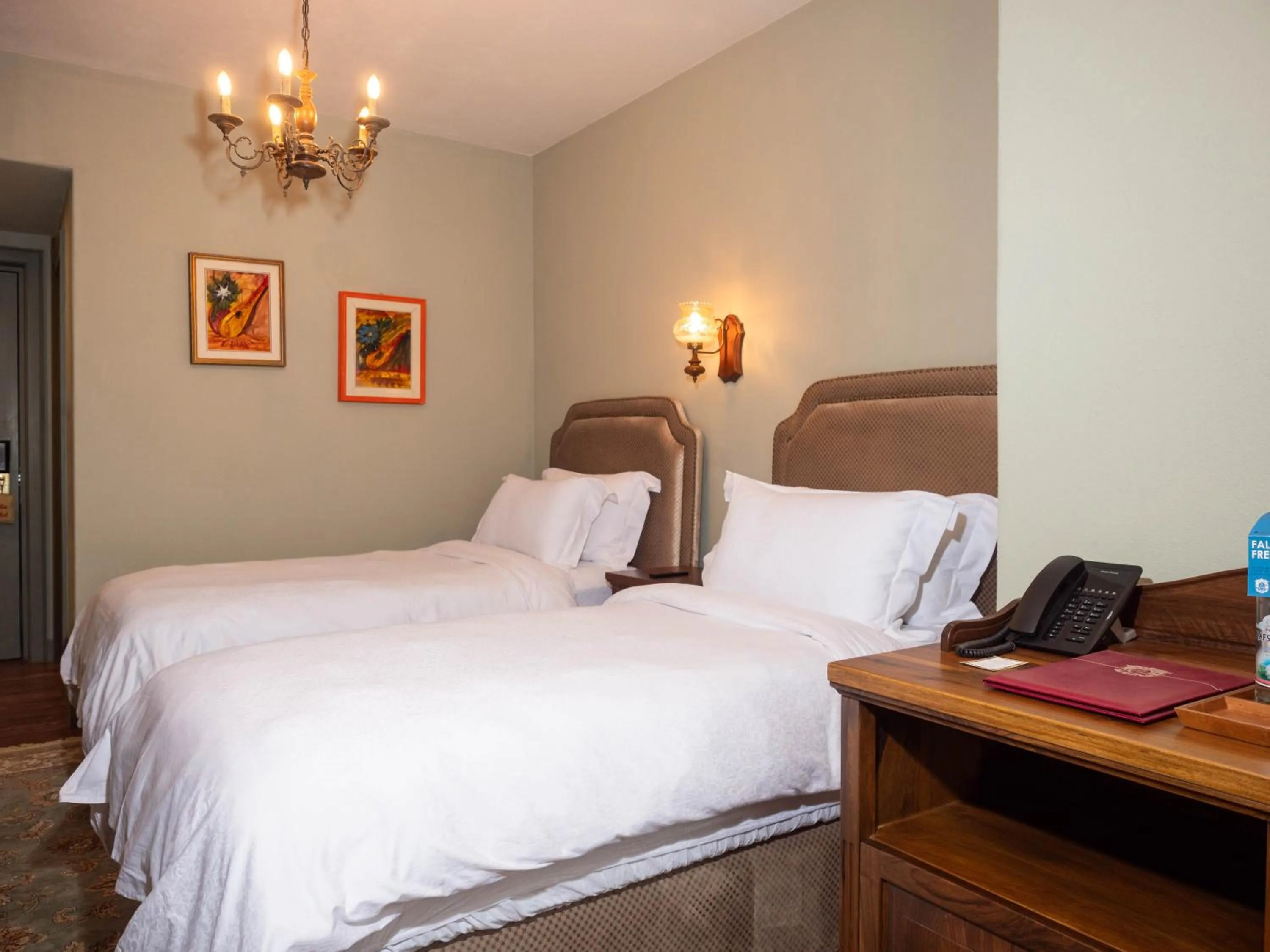 Bed in Vila Ebel Hotel Pool & Spa