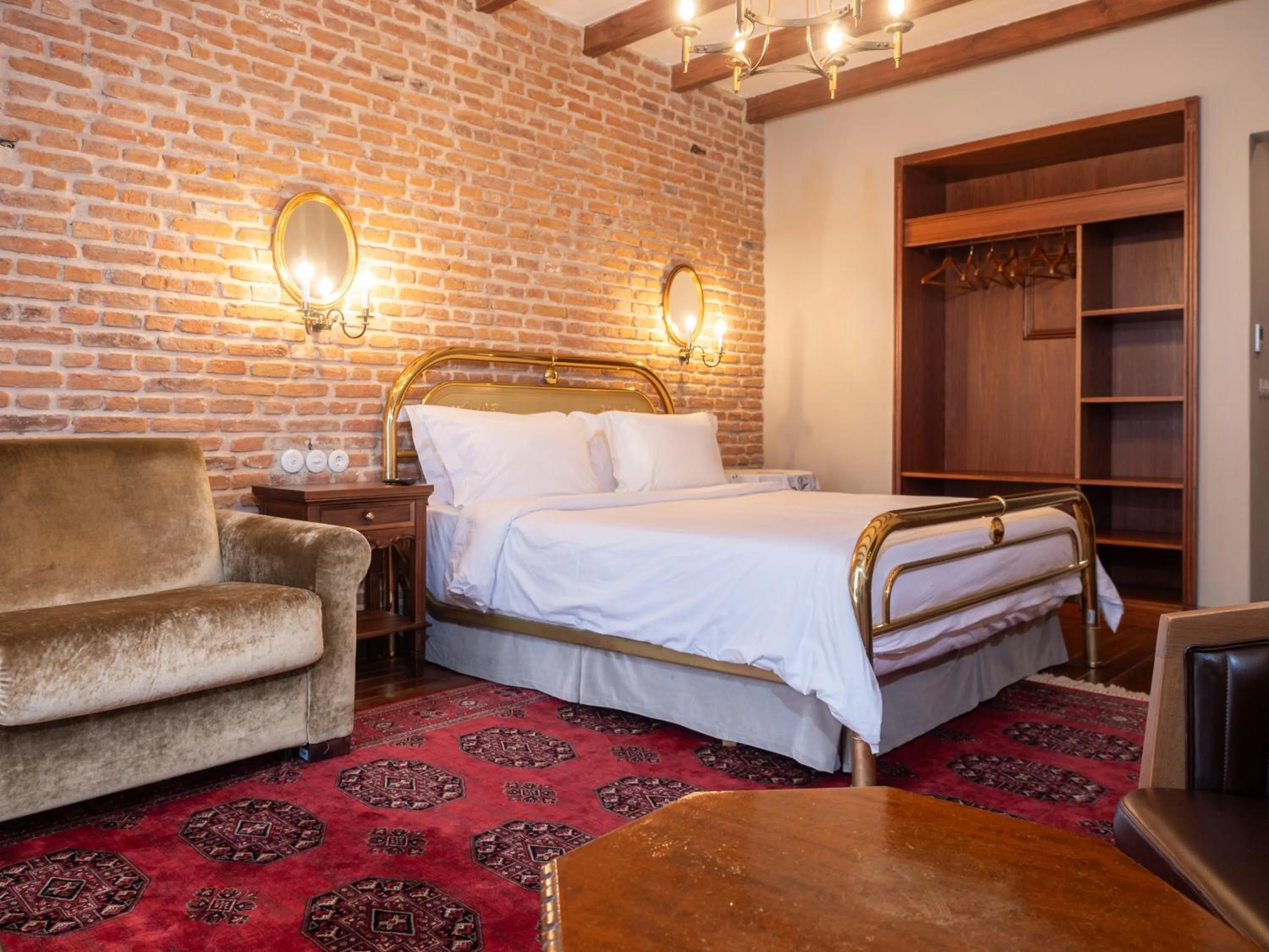 Photo of the whole room, Bed in Vila Ebel Hotel Pool & Spa