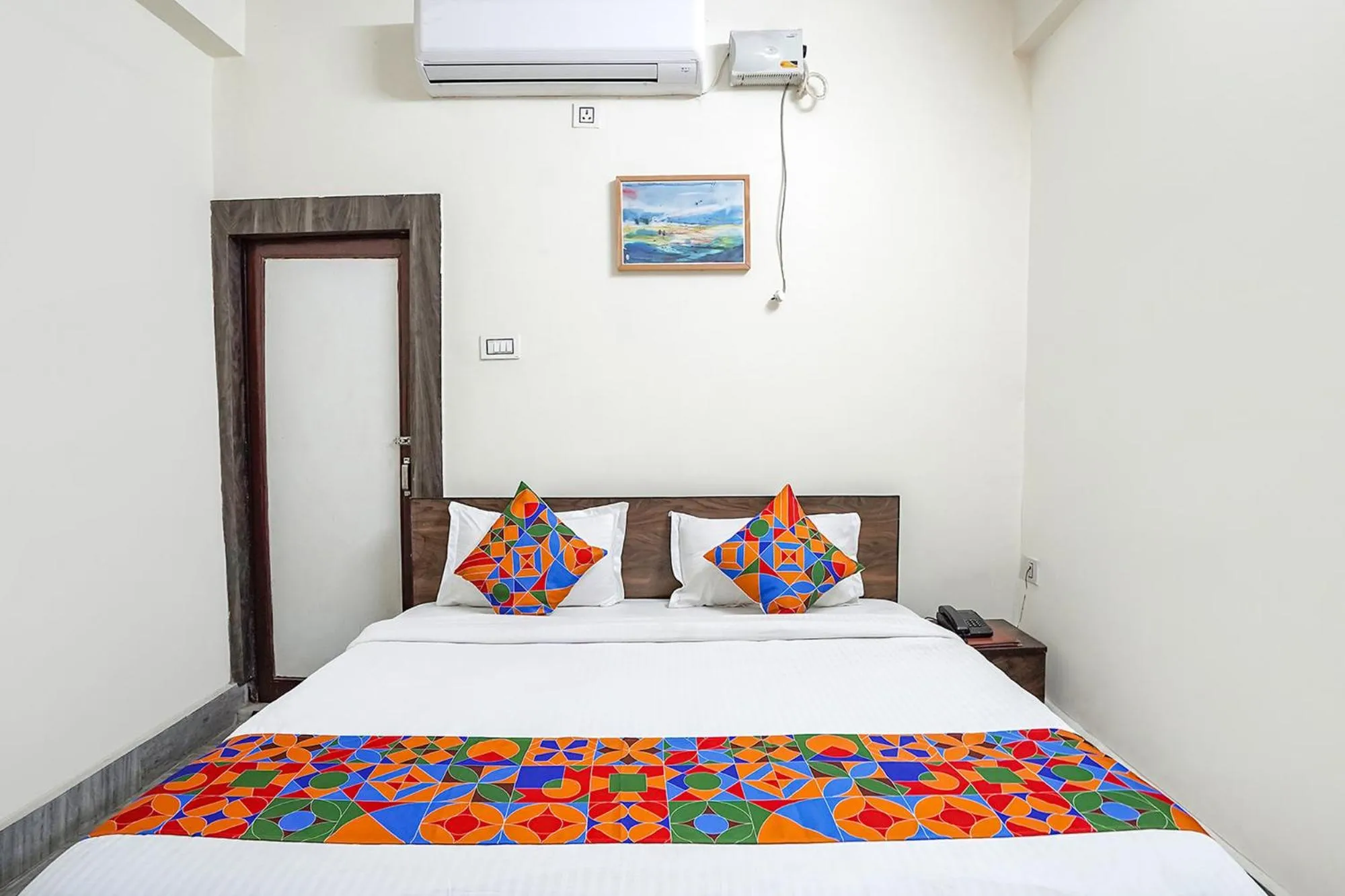 Bed in FabHotel New Shanti