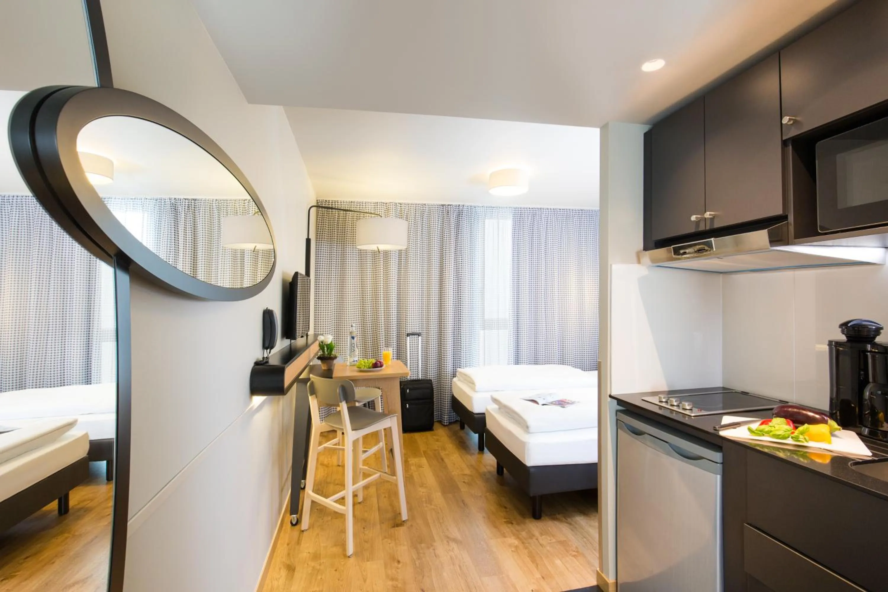 Bed in Aparthotel Adagio access Palaiseau Saclay