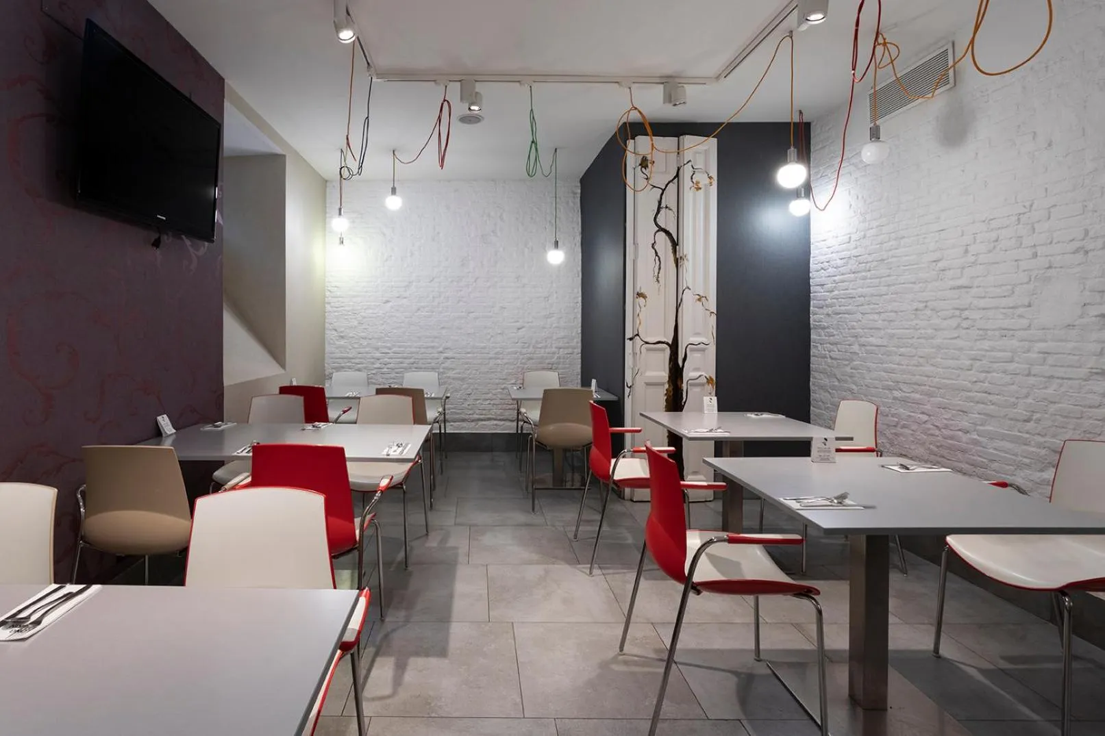 Breakfast in Petit Palace Lealtad Plaza