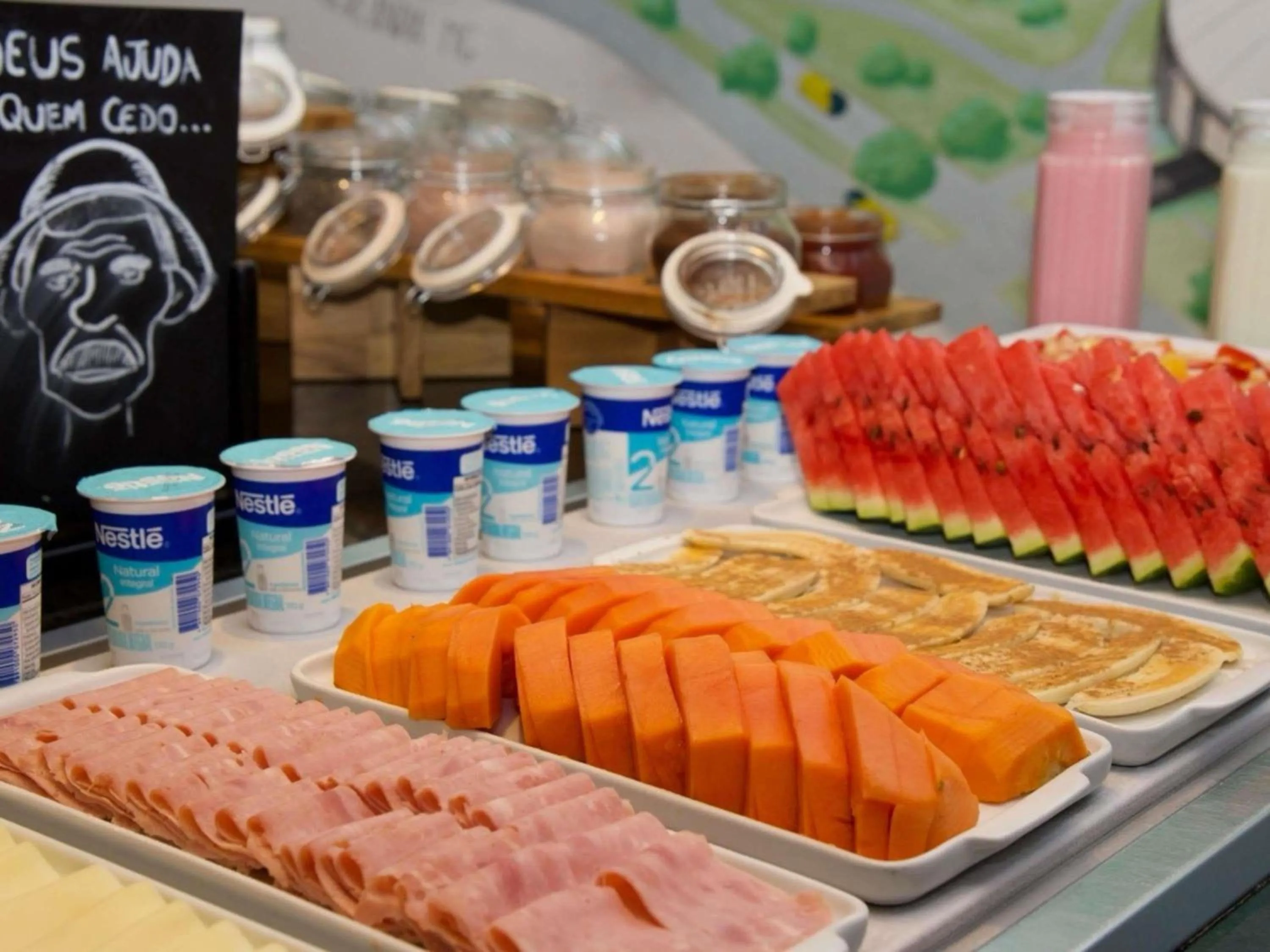 Restaurant/places to eat in Ibis Budget Uberlândia