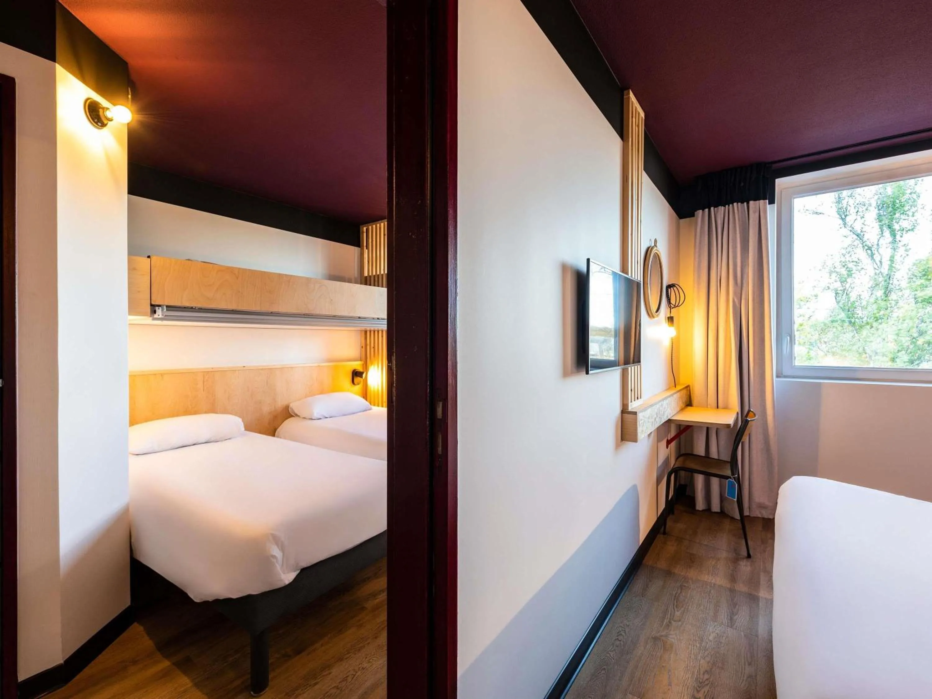 Bedroom, Bed in Greet hotel Bourg-en-Bresse Sud Montagnat