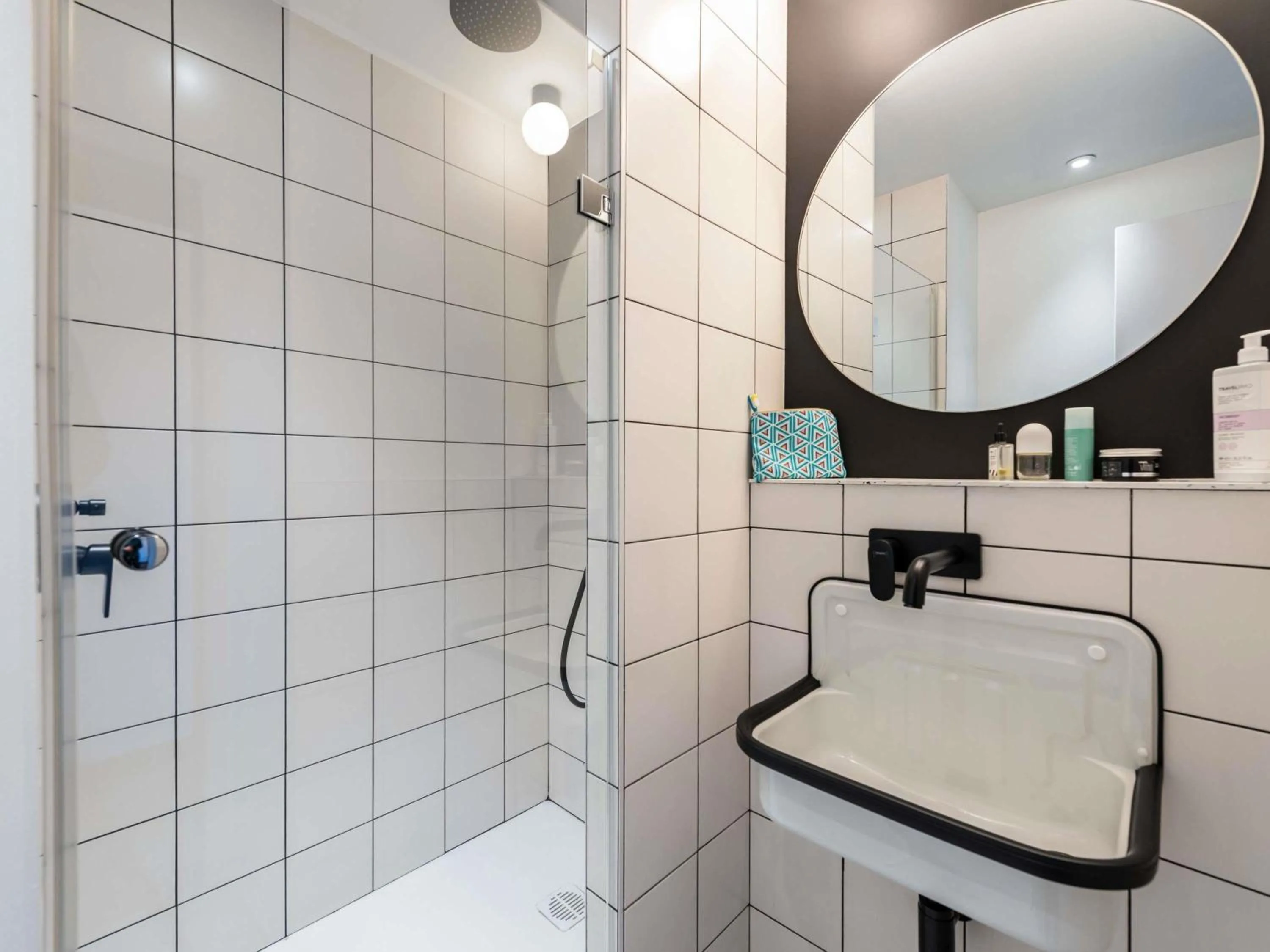 Bedroom in Greet hotel Bourg-en-Bresse Sud Montagnat