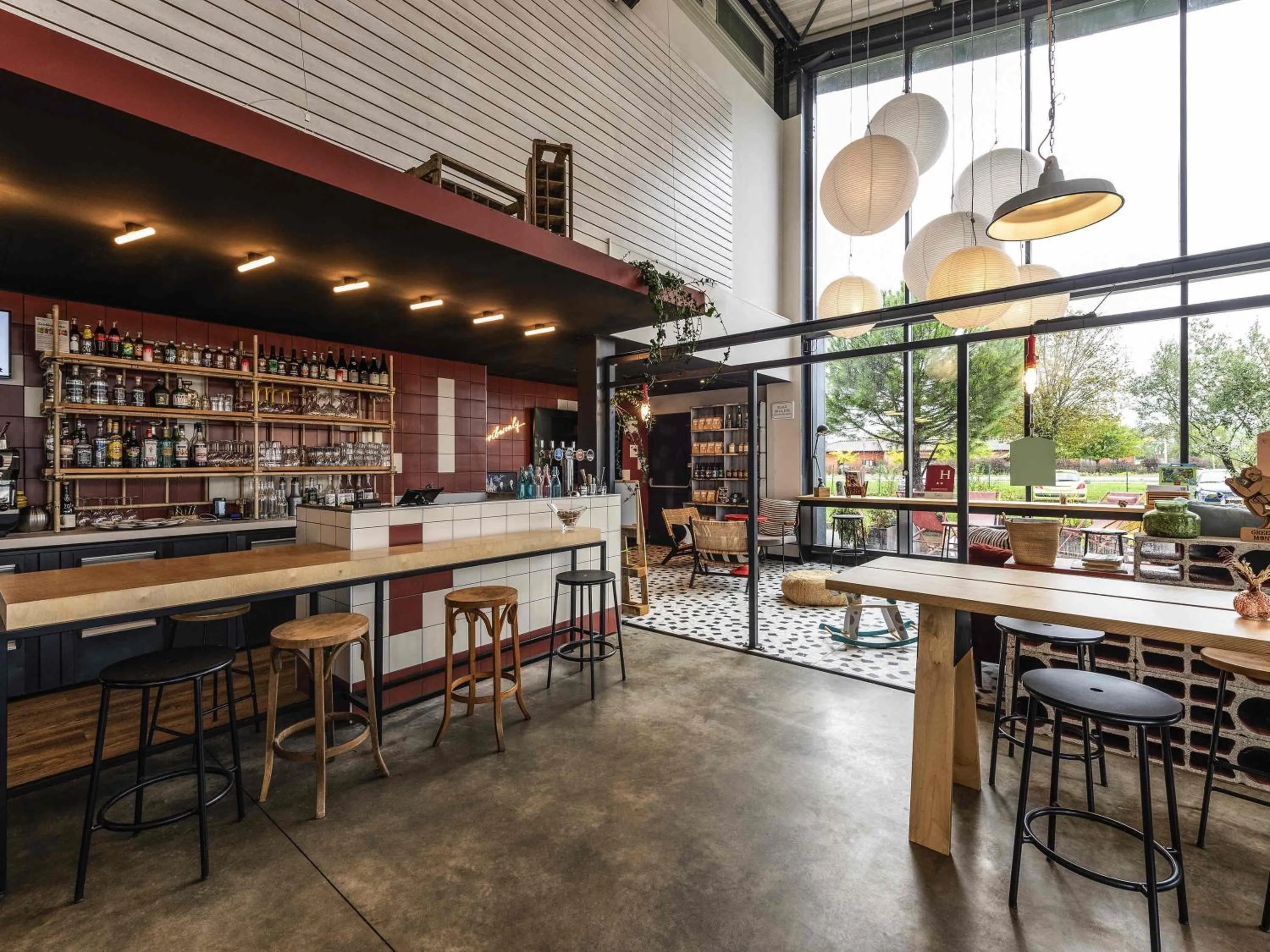 Lounge or bar in Greet hotel Bourg-en-Bresse Sud Montagnat