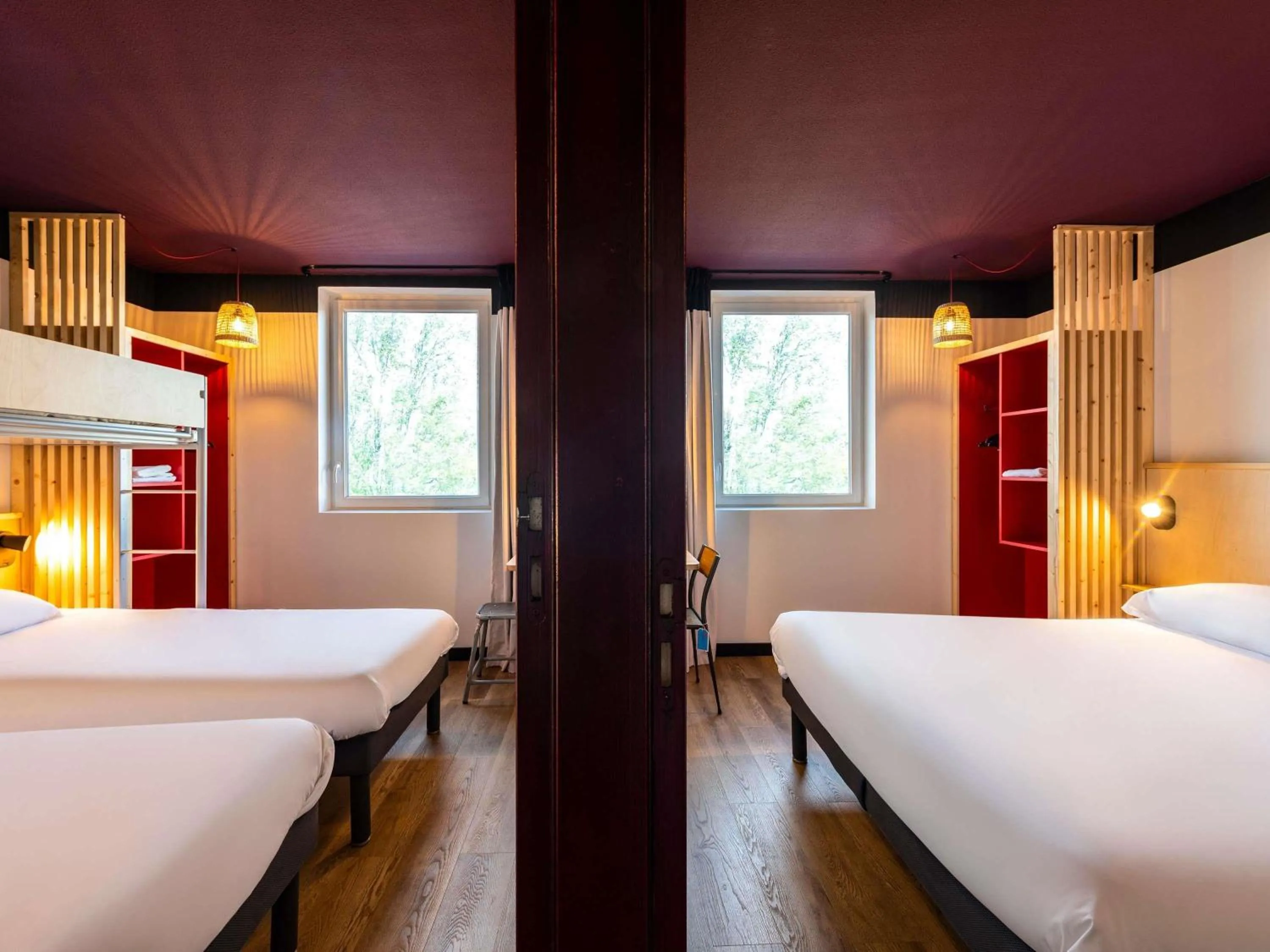 Bedroom, Bed in Greet hotel Bourg-en-Bresse Sud Montagnat