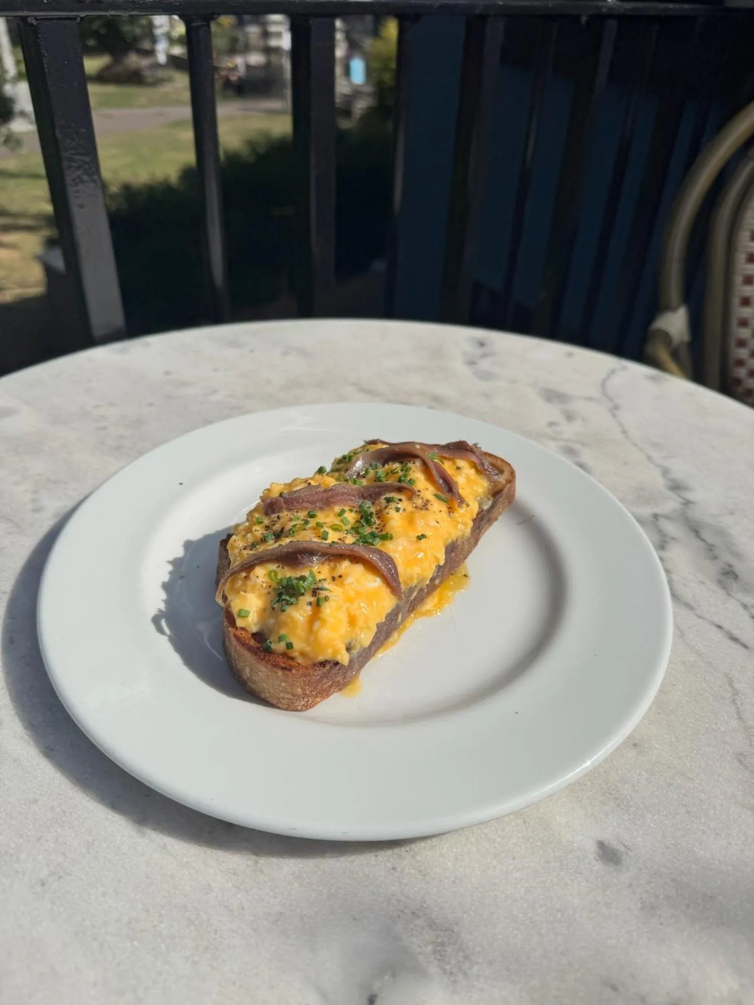 Breakfast in The Rose