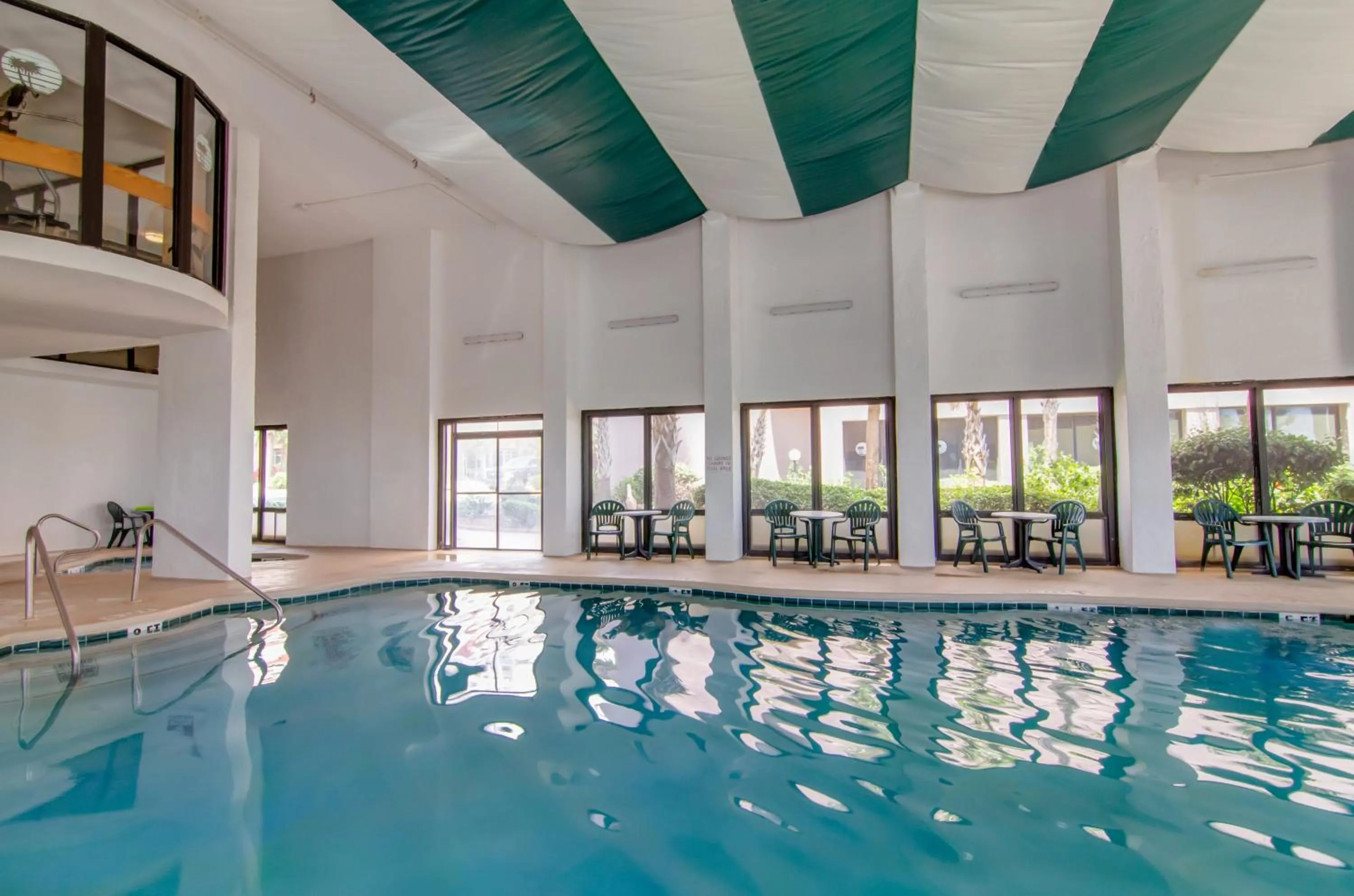 Swimming pool in Palms Resort