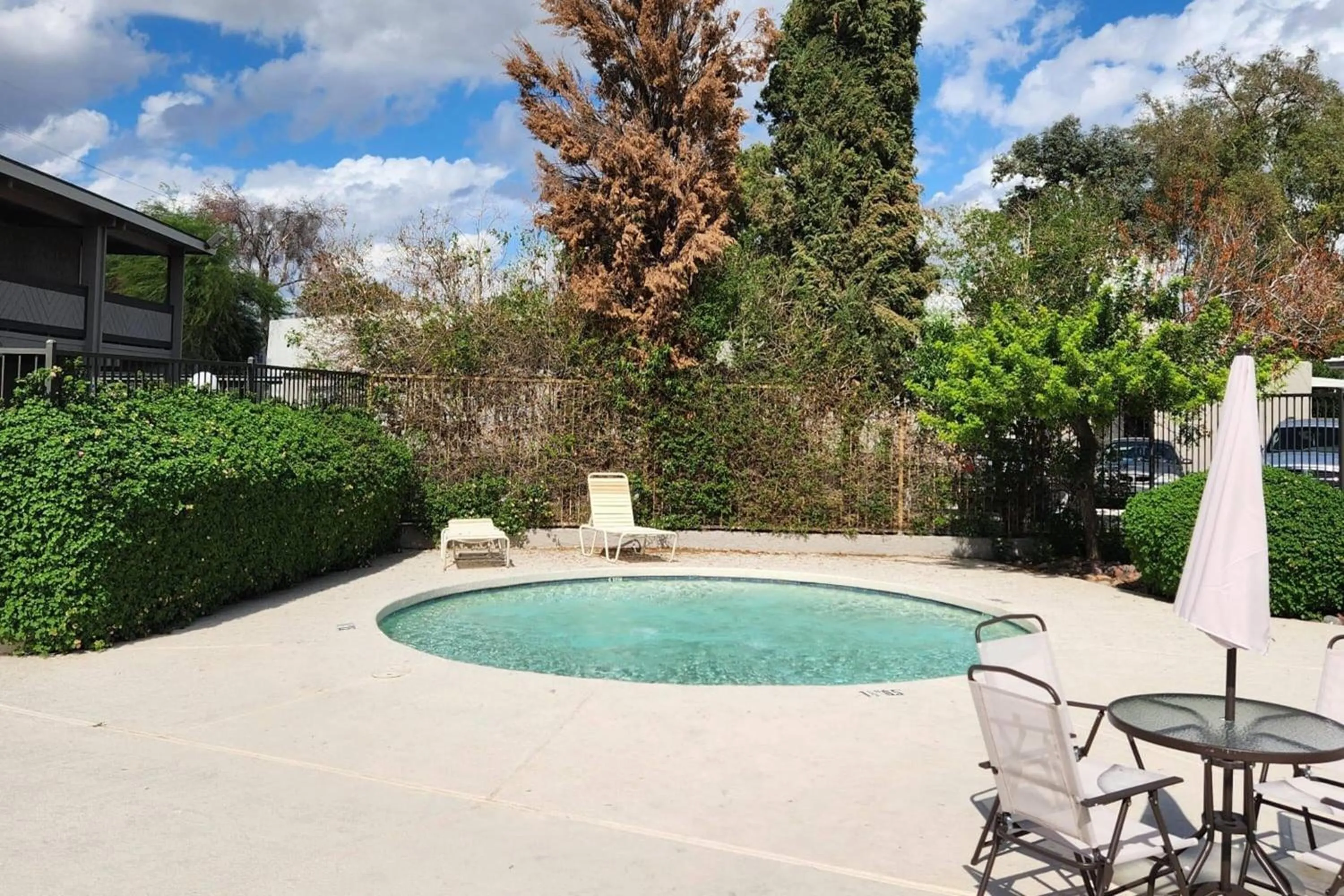 Hot Tub in Travelodge by Wyndham Phoenix North