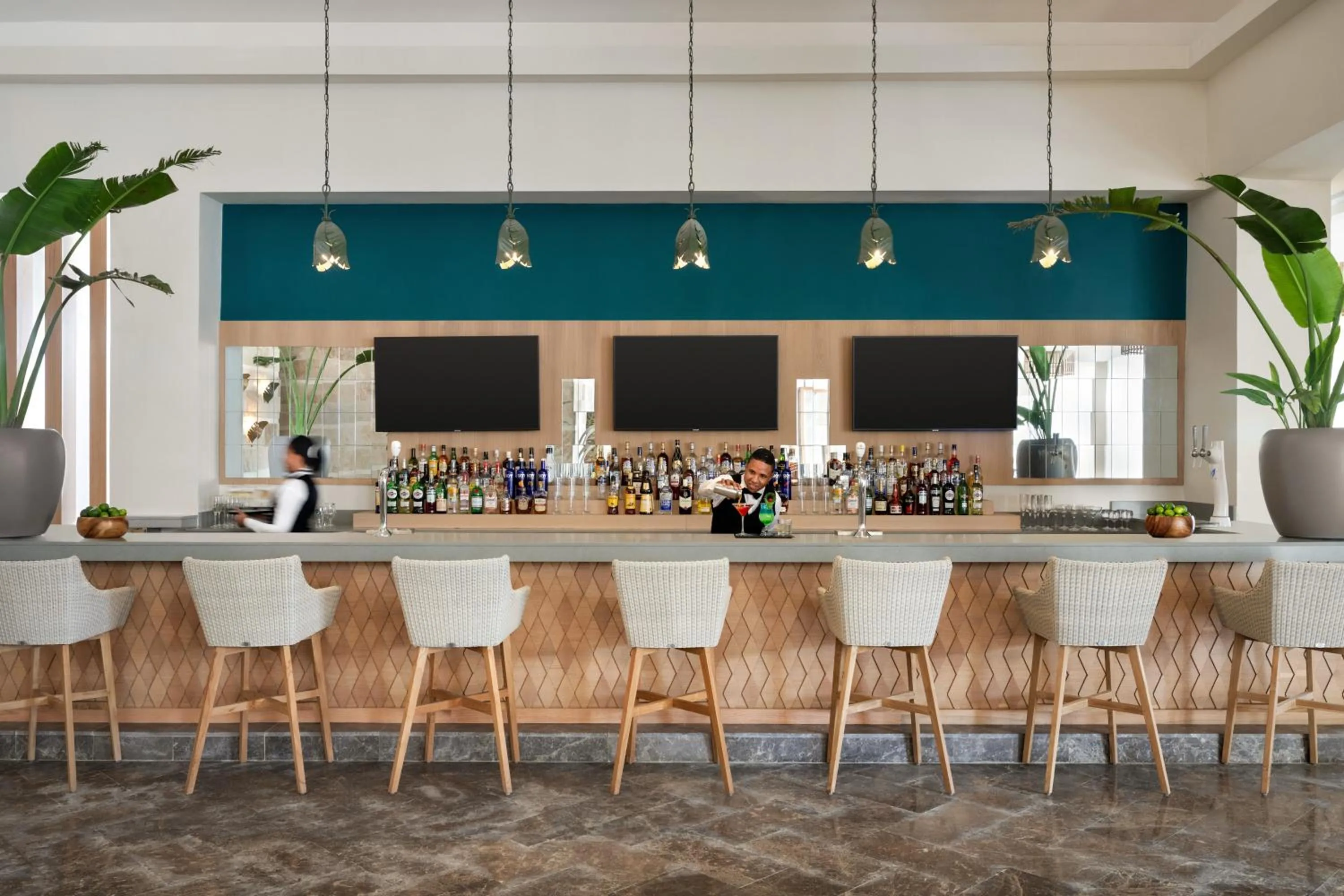 Lounge or bar in Secrets La Romana All-Inclusive Adult Only Resort & Spa