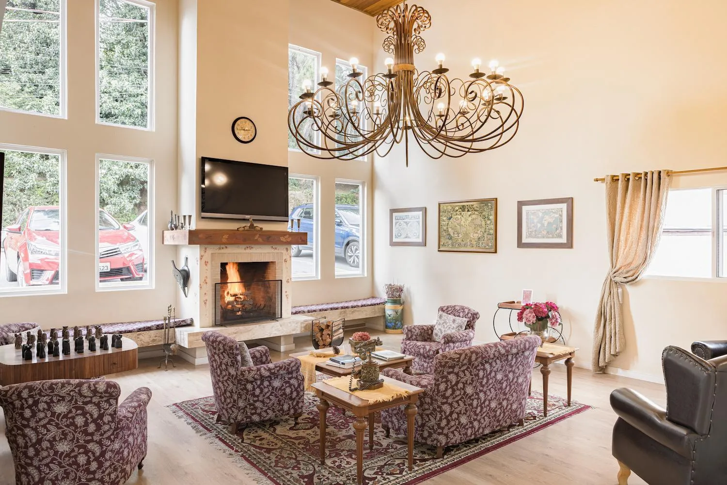 Lobby or reception in Kaliman Pousada Campos do Jordão