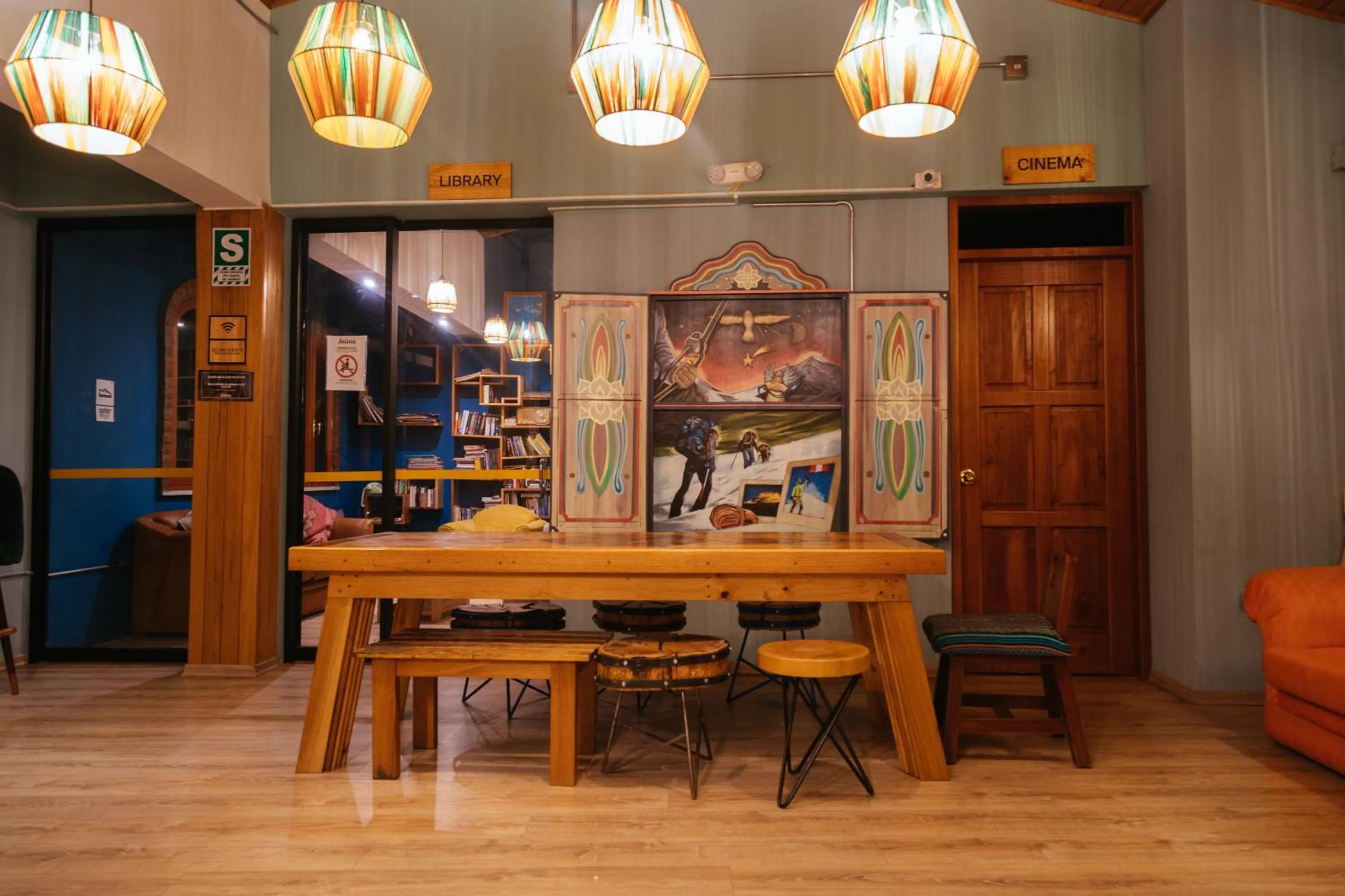 Communal kitchen in Selina Huaraz