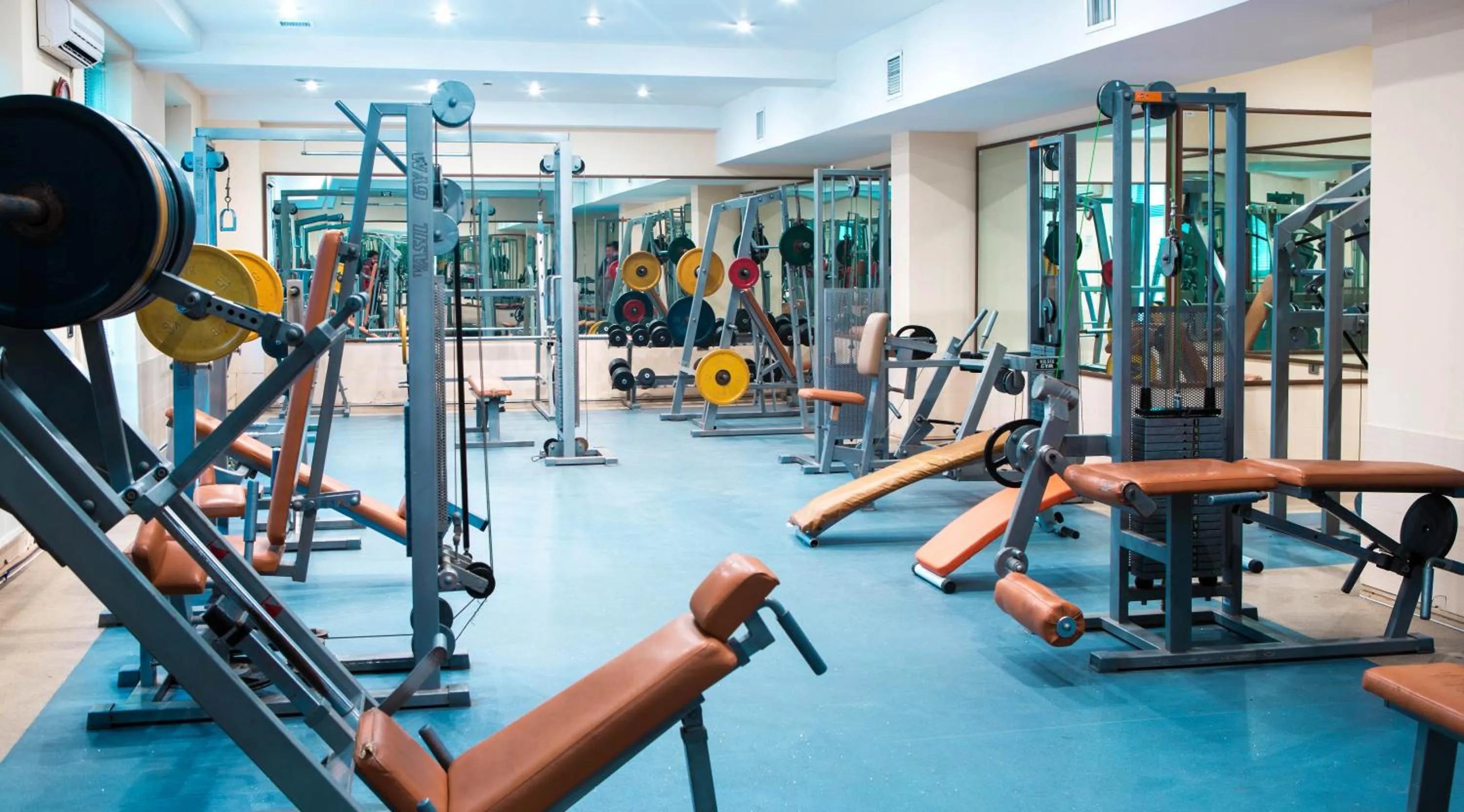 Fitness centre/facilities in Abu Arena Hall