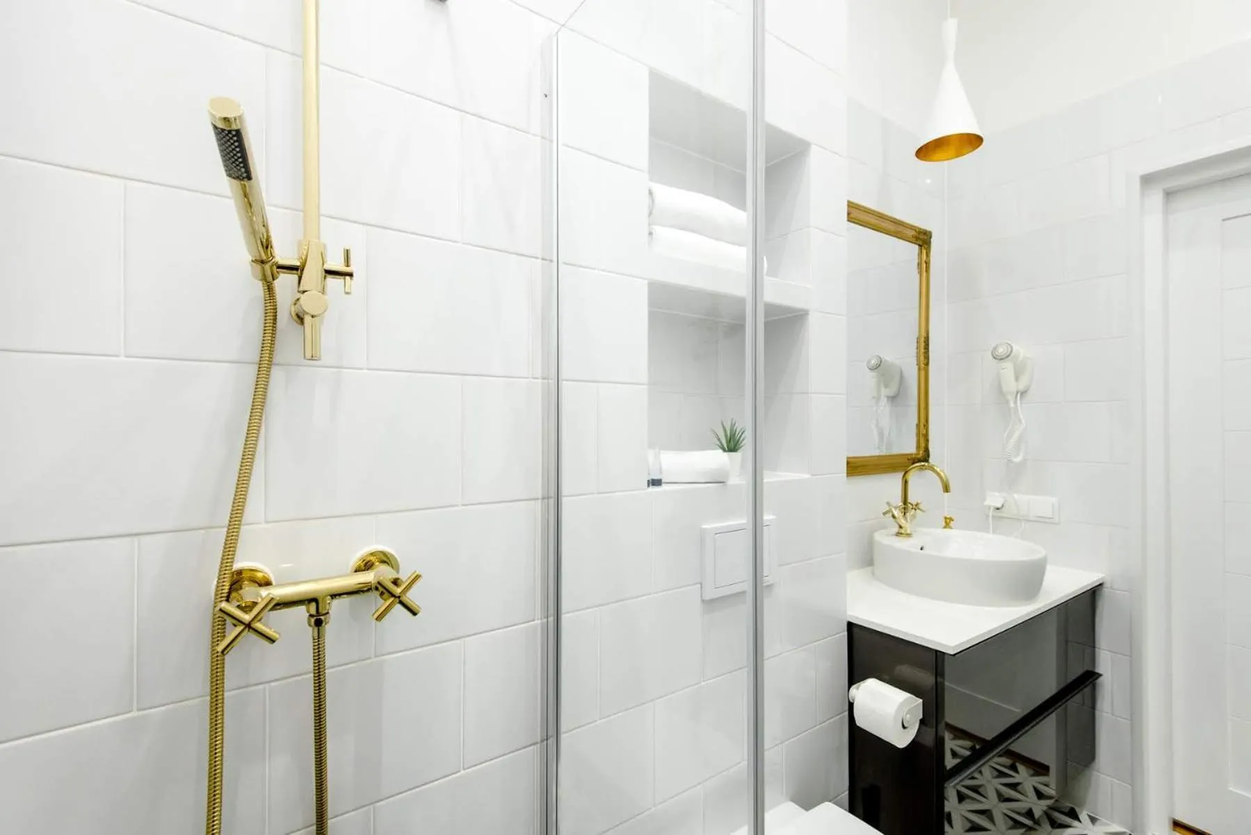 Shower in Bliss Apartments