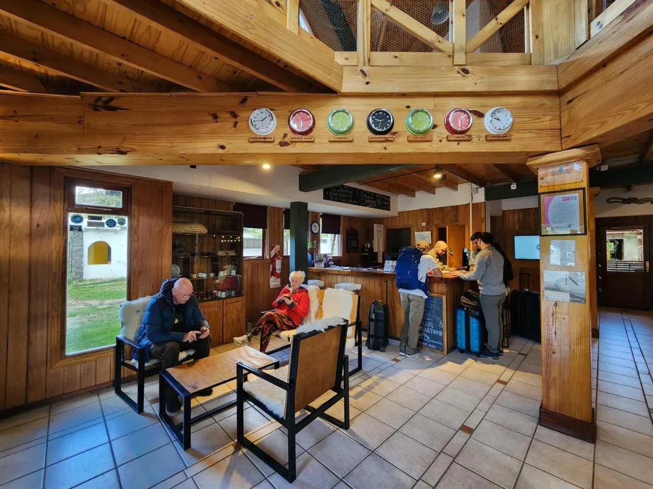 Lobby or reception in Del Glaciar Libertador Hotel