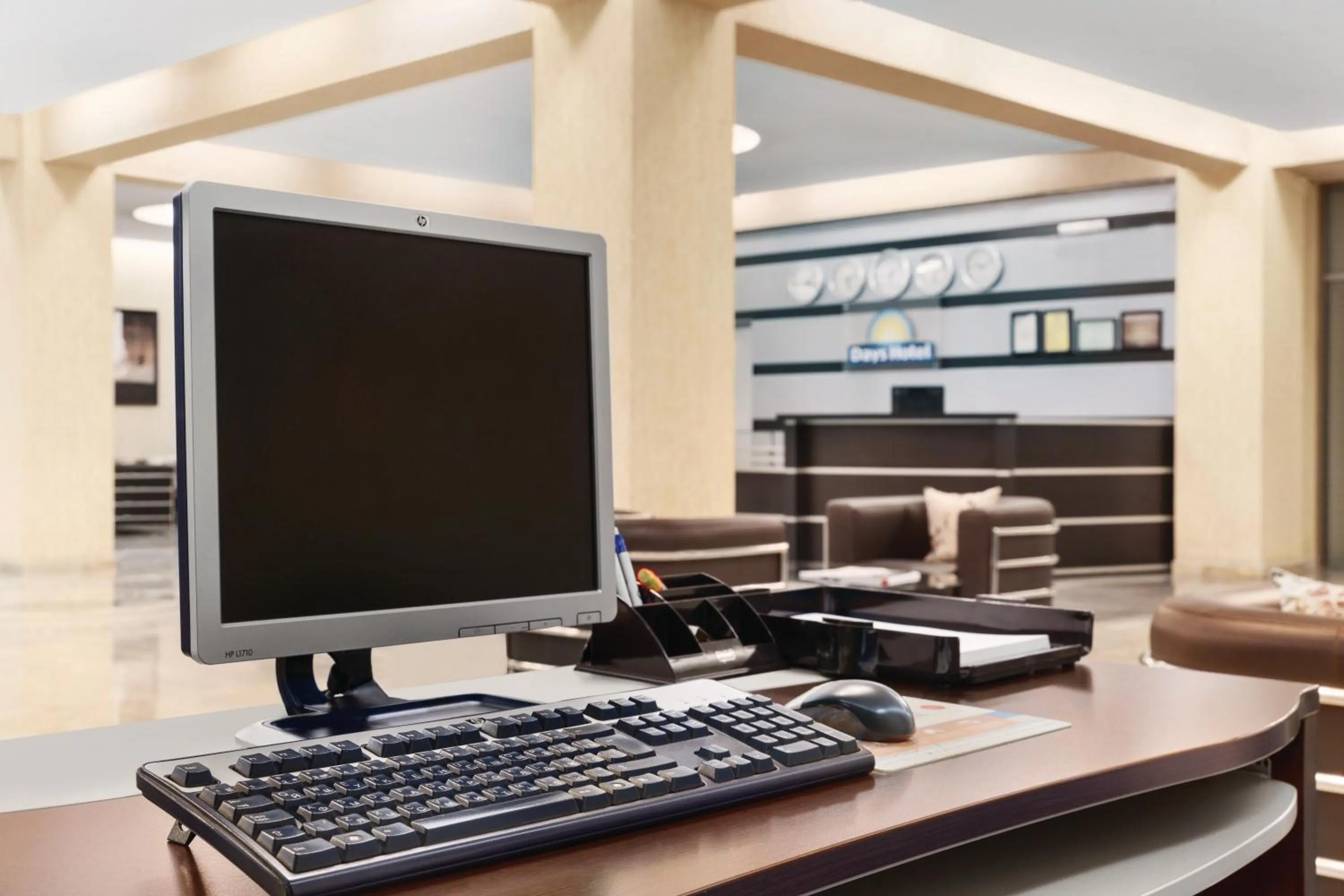 Business facilities in Days Hotel By Wyndham Baku