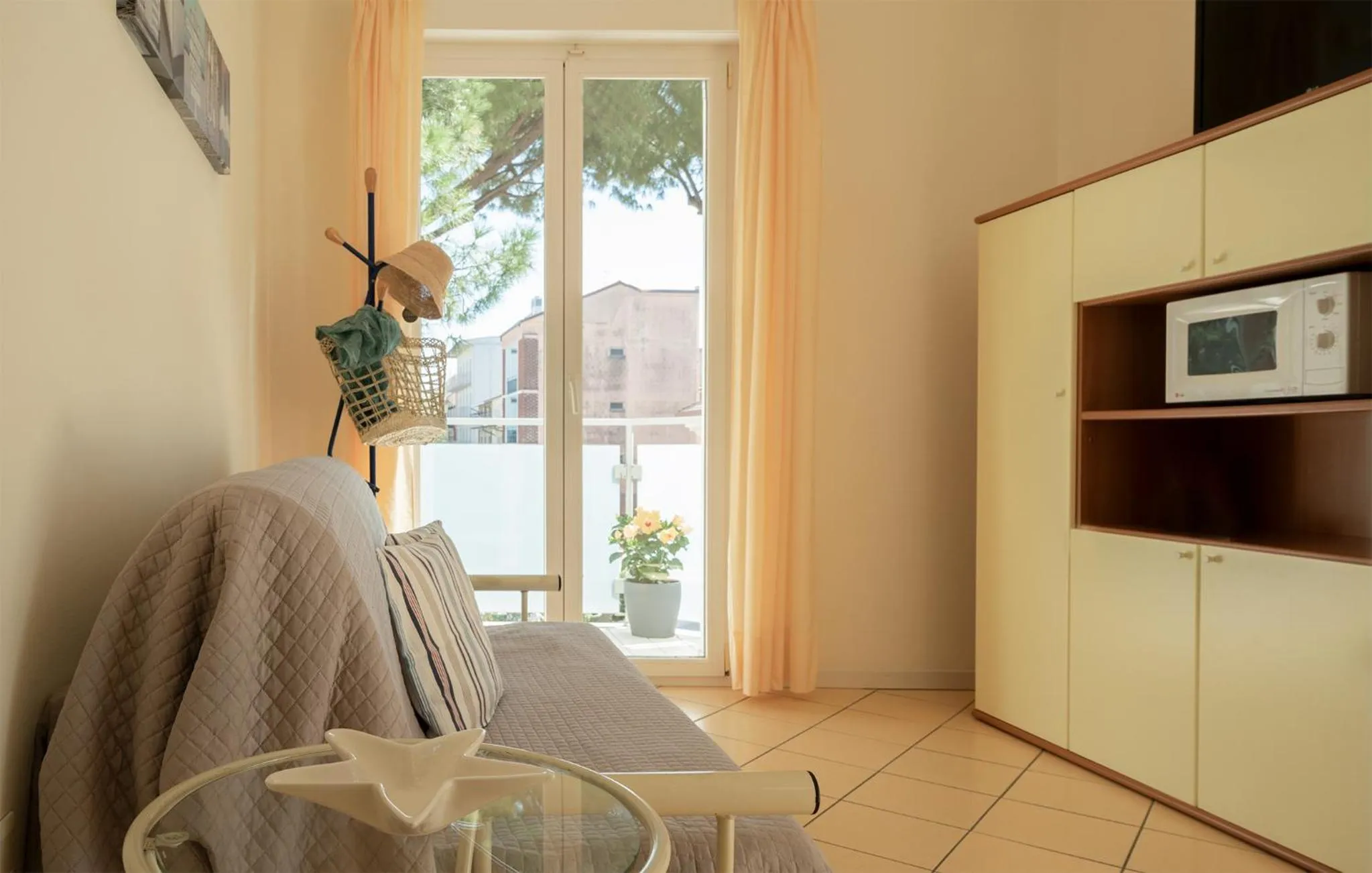 Living room in Residence Capitol