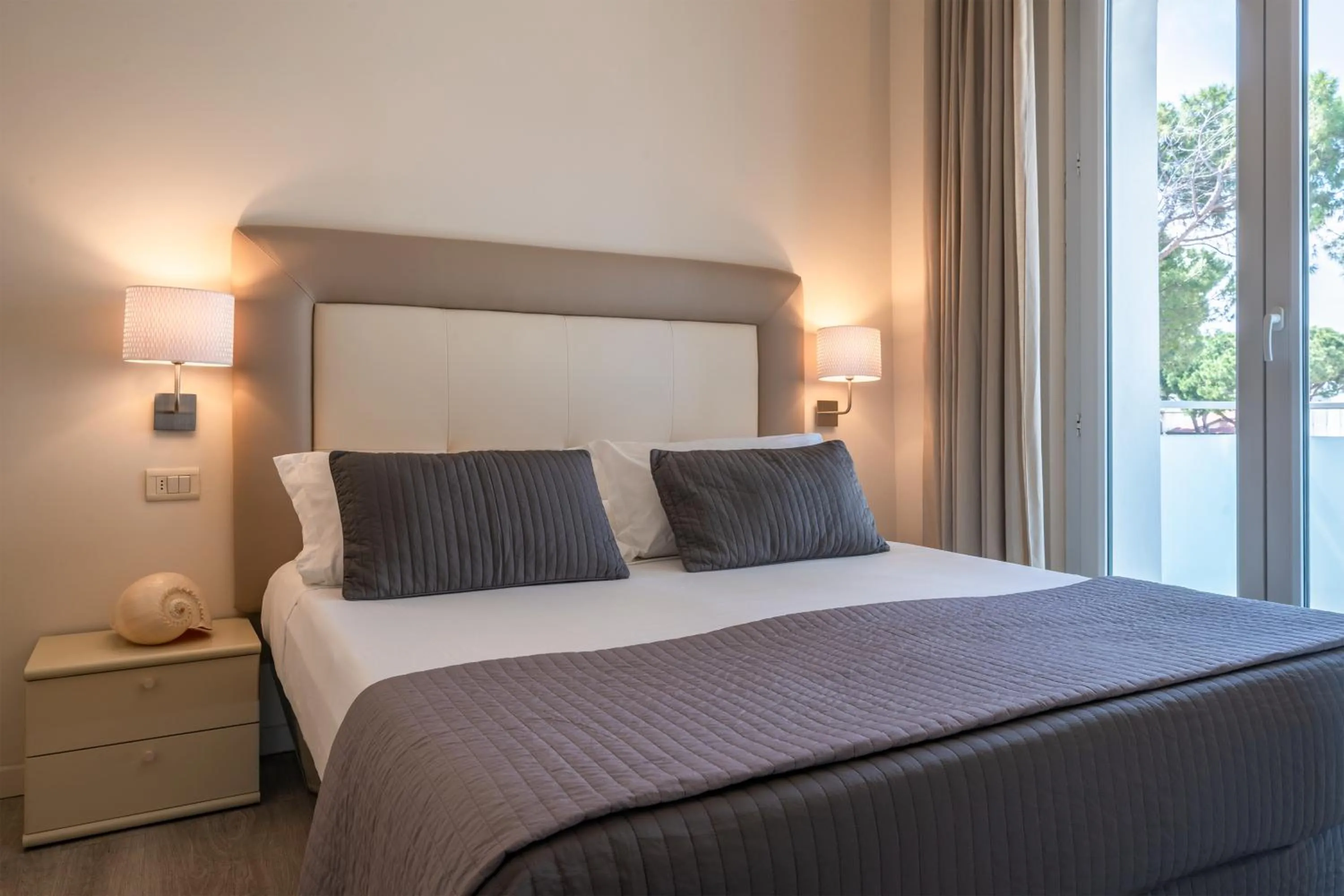 Bedroom, Bed in Residence Capitol