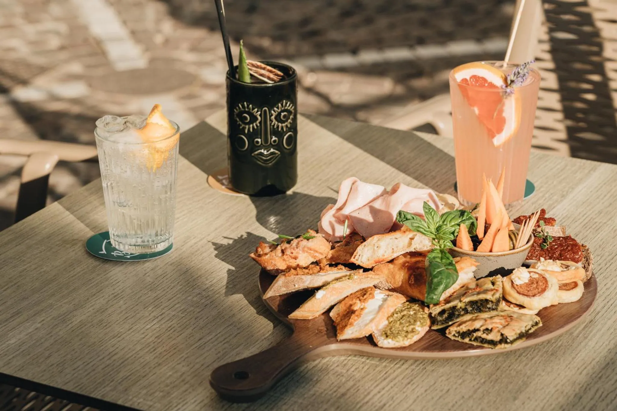 Food and drinks in Residence Capitol