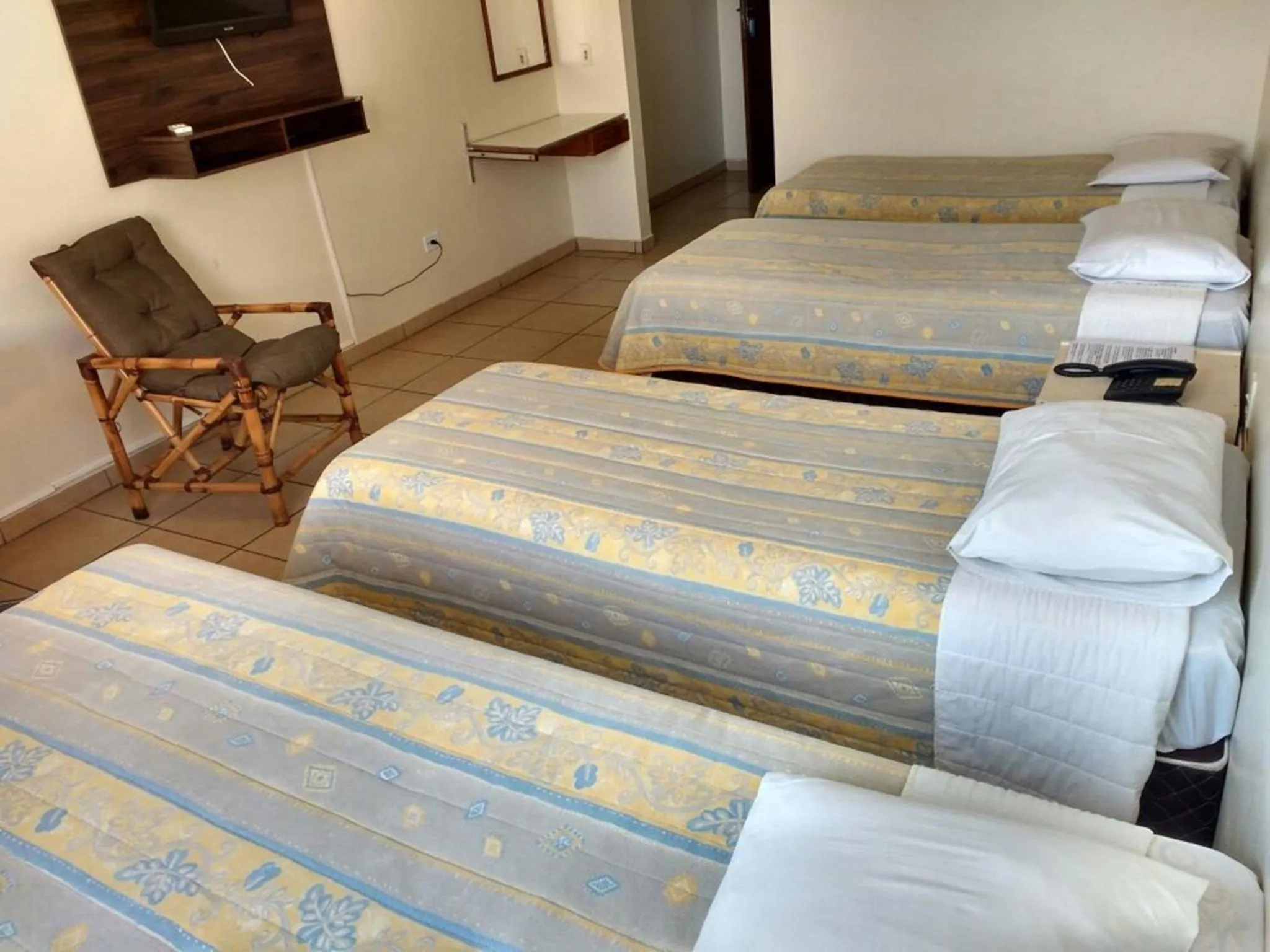 Photo of the whole room, Bed in Sayuri hotel