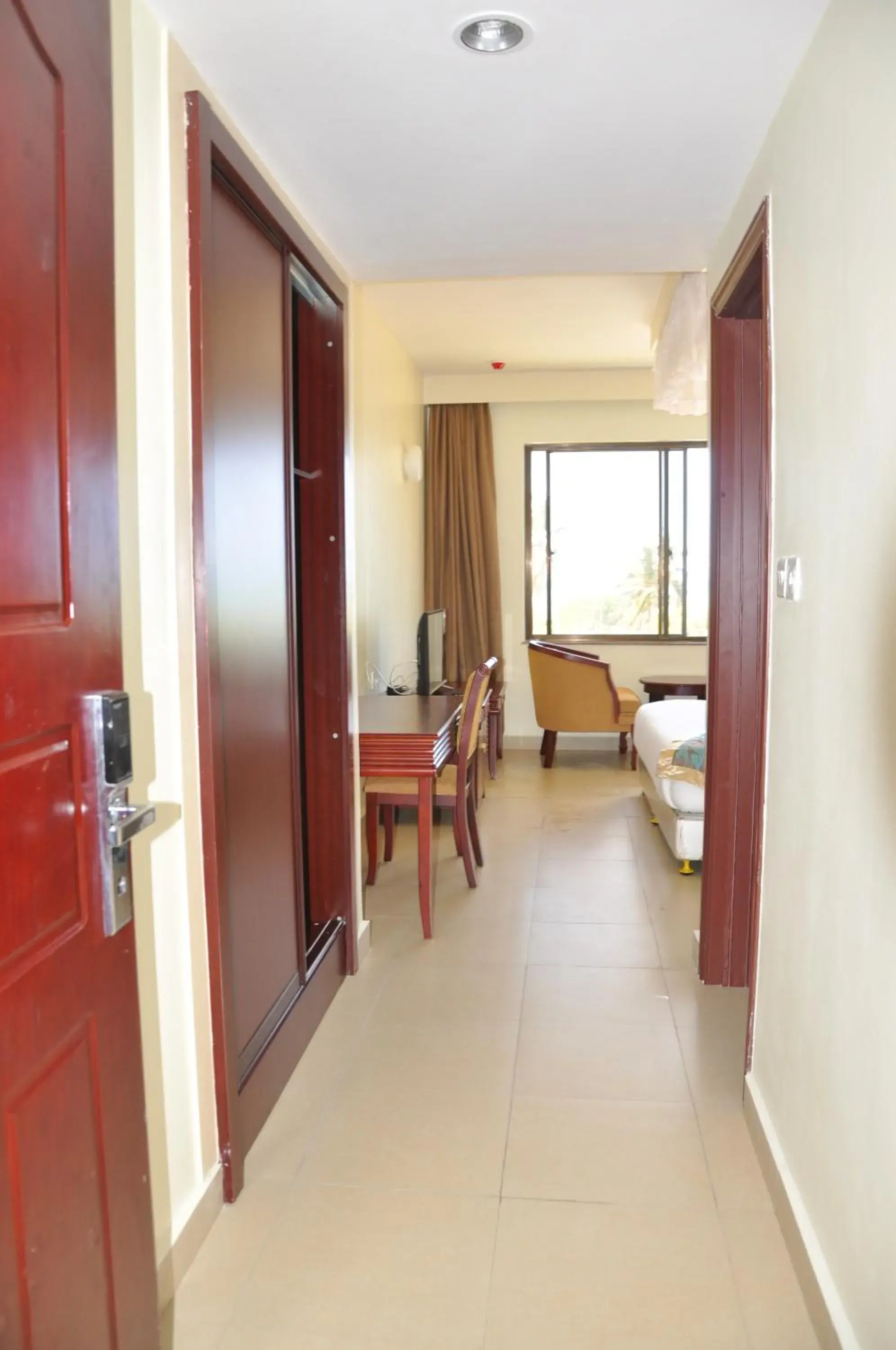 Deluxe Double Room - single occupancy in Luwa Evergreen Hotel Deluxe Double Room - single occupancy in Luwa Evergreen Hotel