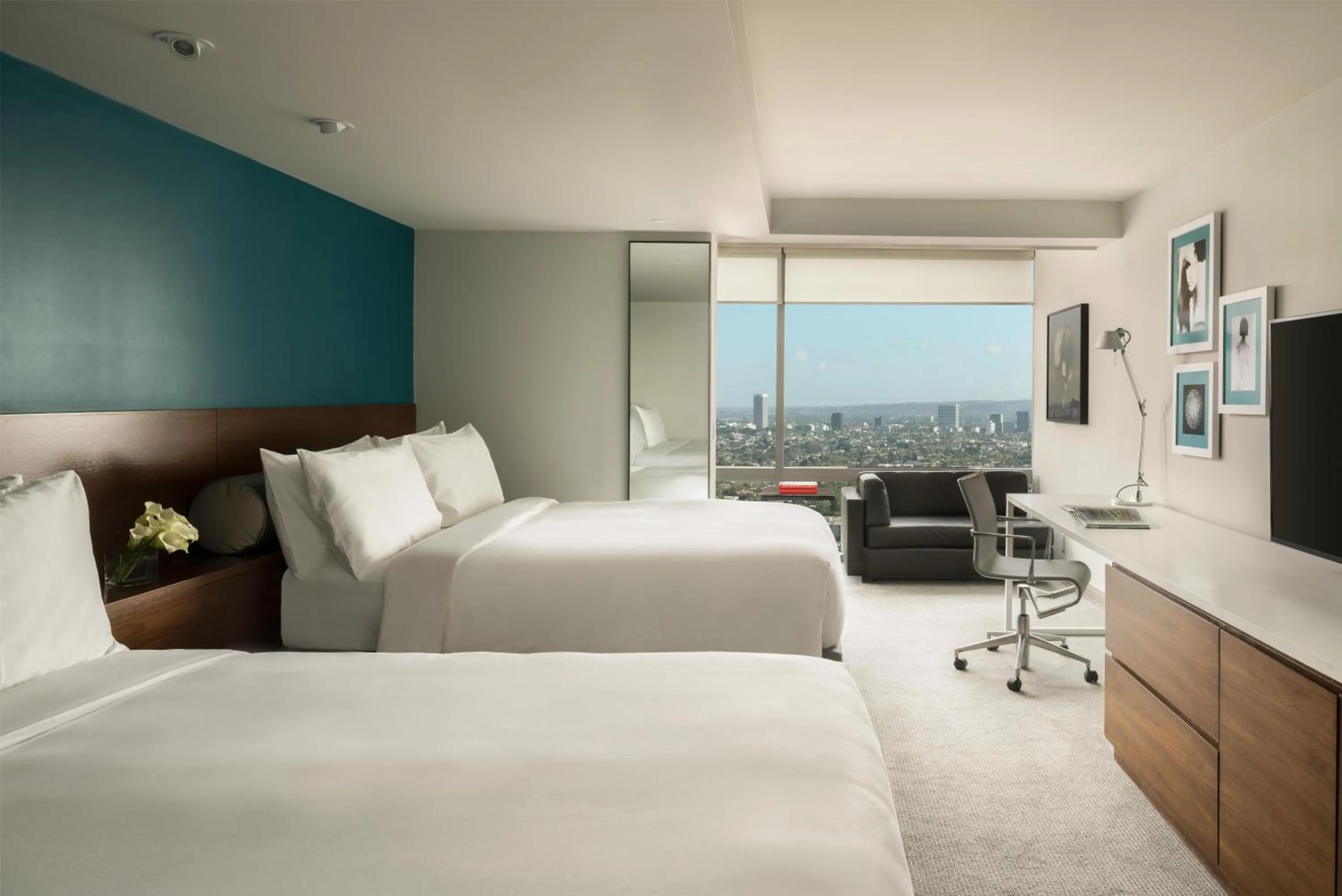 Bedroom, Bed in Andaz West Hollywood, By Hyatt