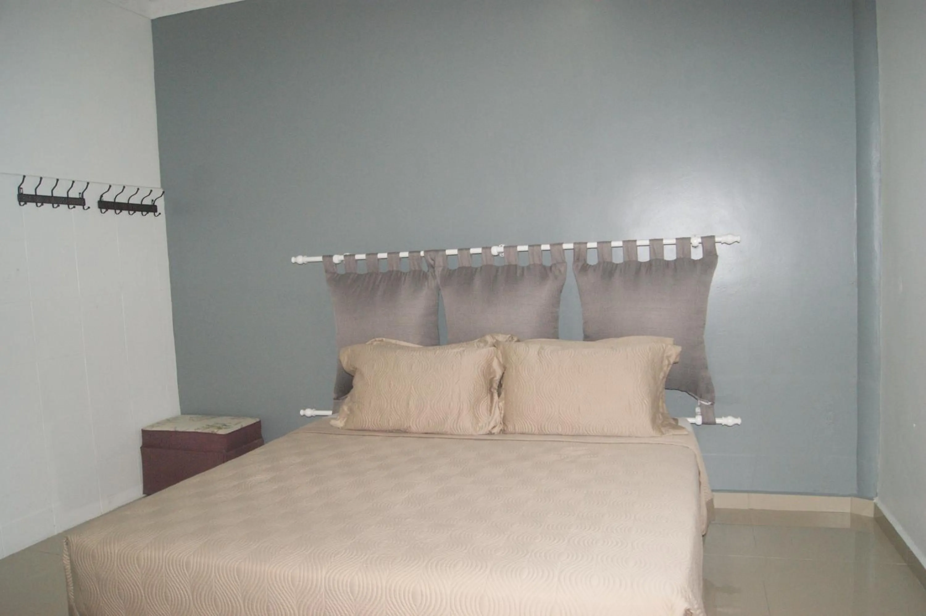 Bed in HOTEL SHAFURA 2