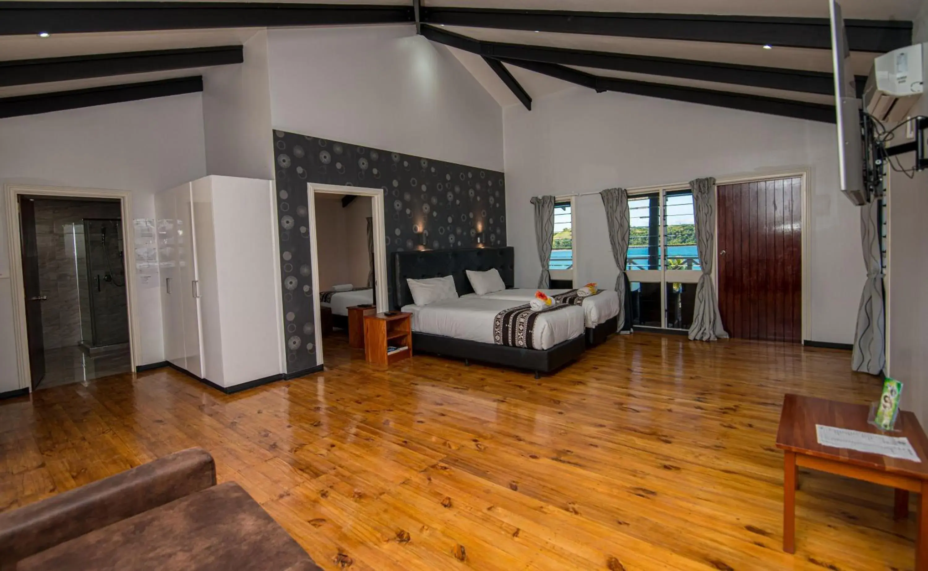 Villa - Beach Front in Dua Dua Beach Resort Villa - Beach Front in Dua Dua Beach Resort