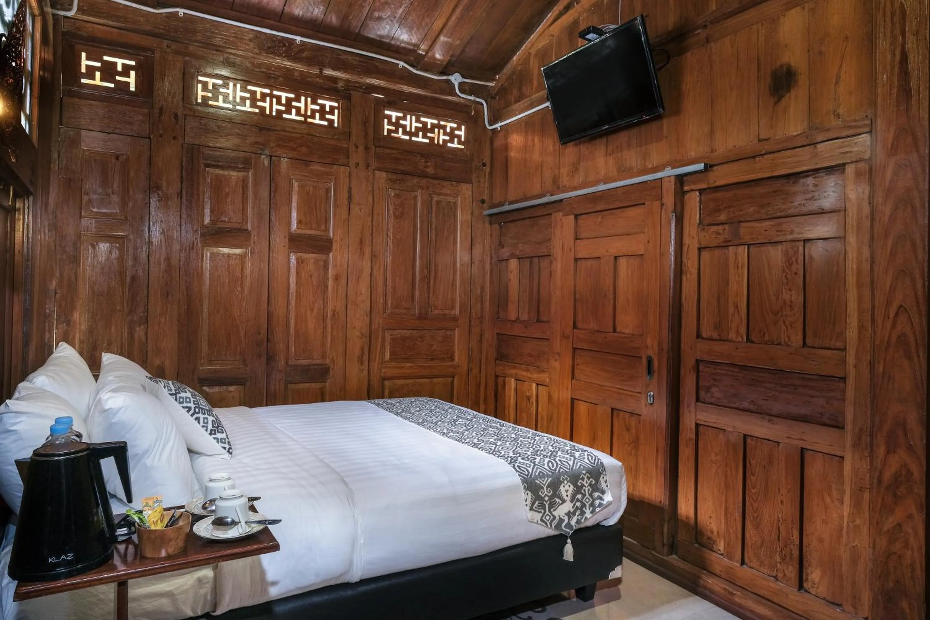 Bedroom, Bed in Kampoeng Joglo Boutique Hotel