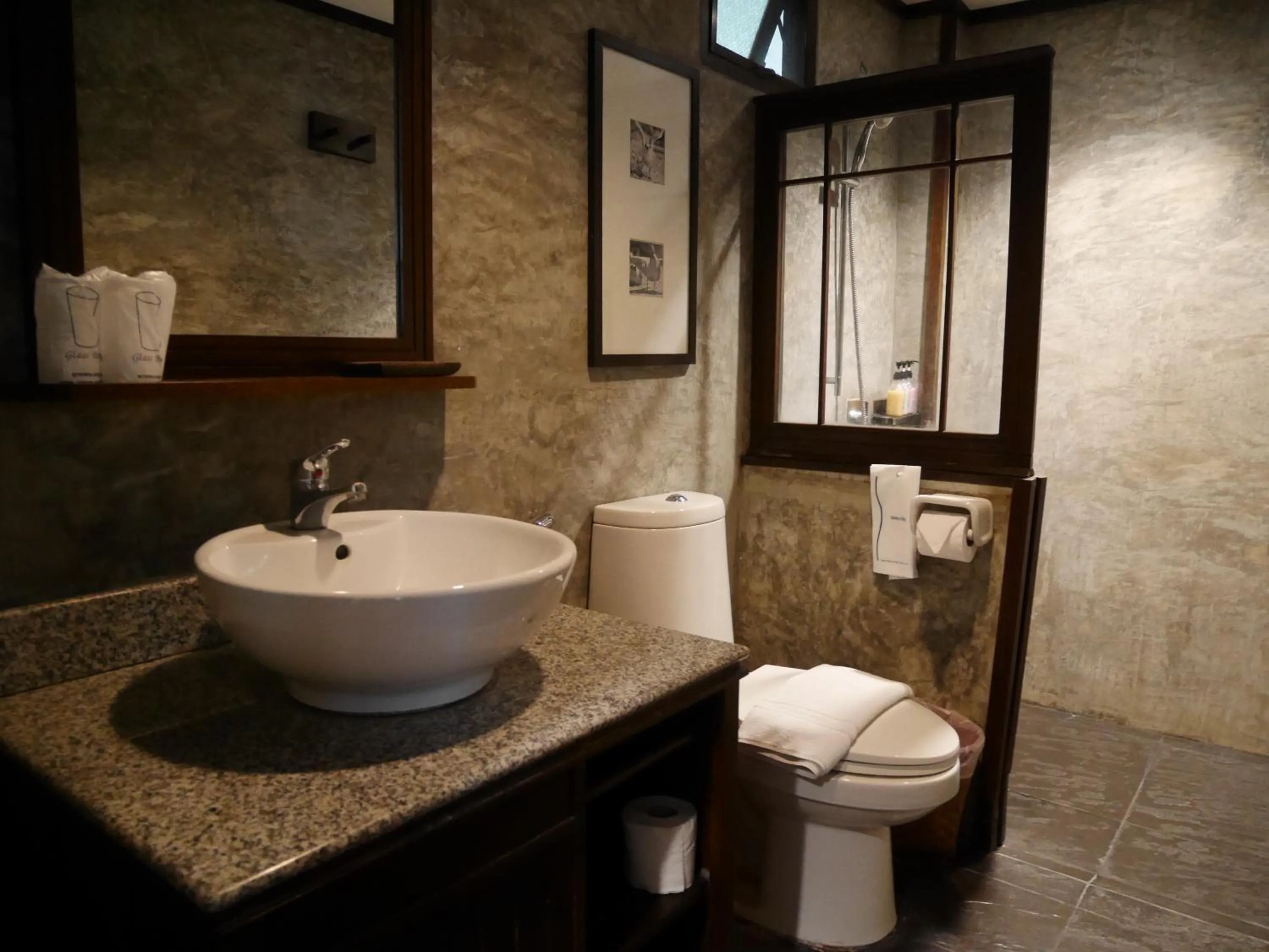 PingPhuPlace Smart Check-in