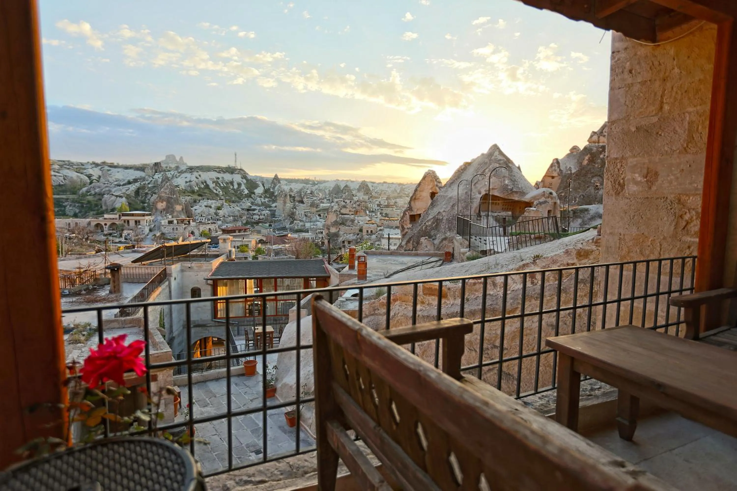 Balcony/Terrace in Imperial Cave Suites & Spa